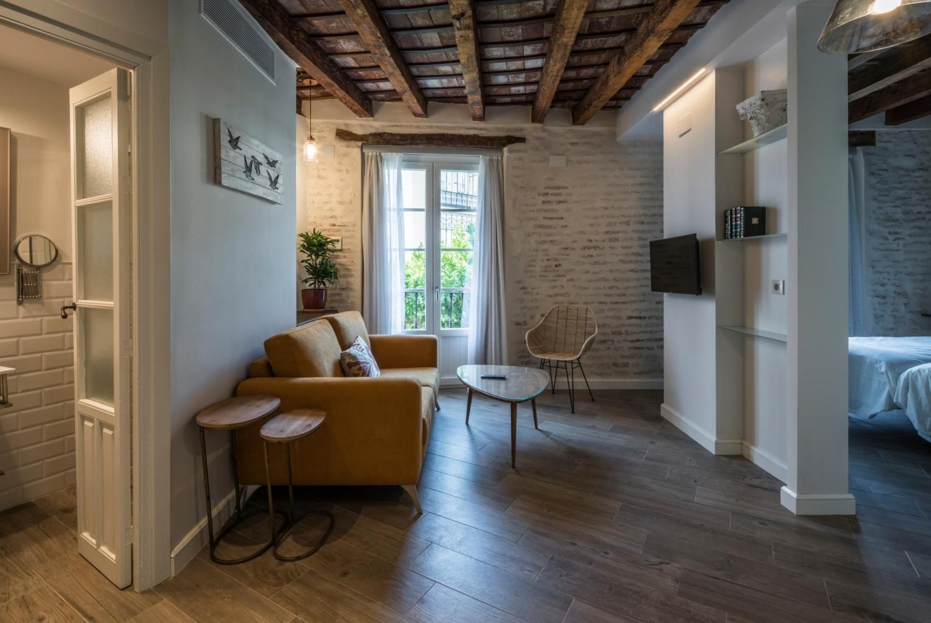 Apartment with Balcony
