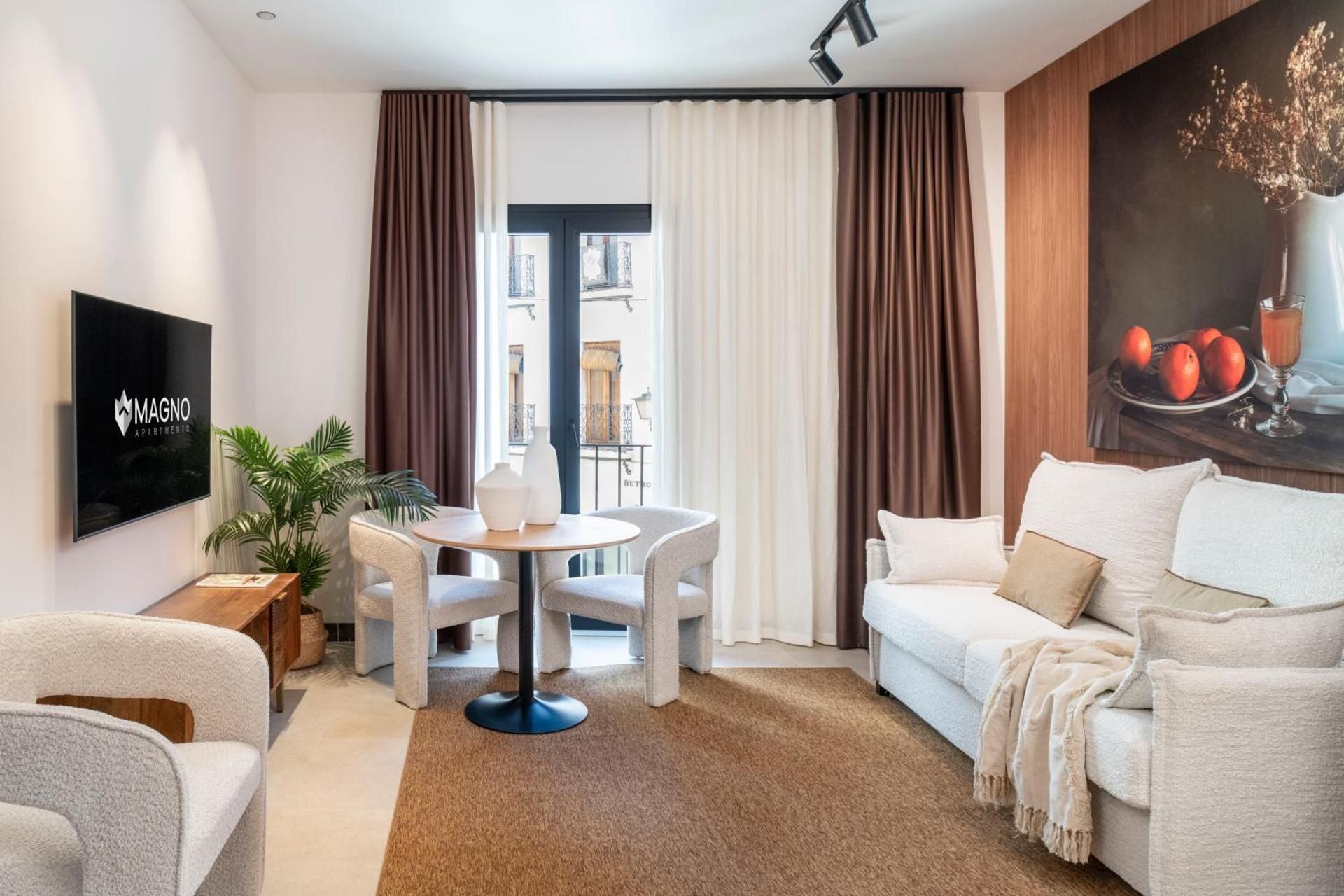 One-Bedroom Apartment with Balcony