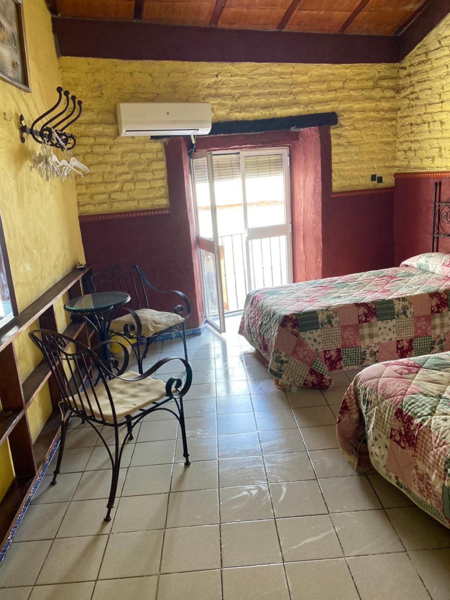 Triple Room with Shared Bathroom