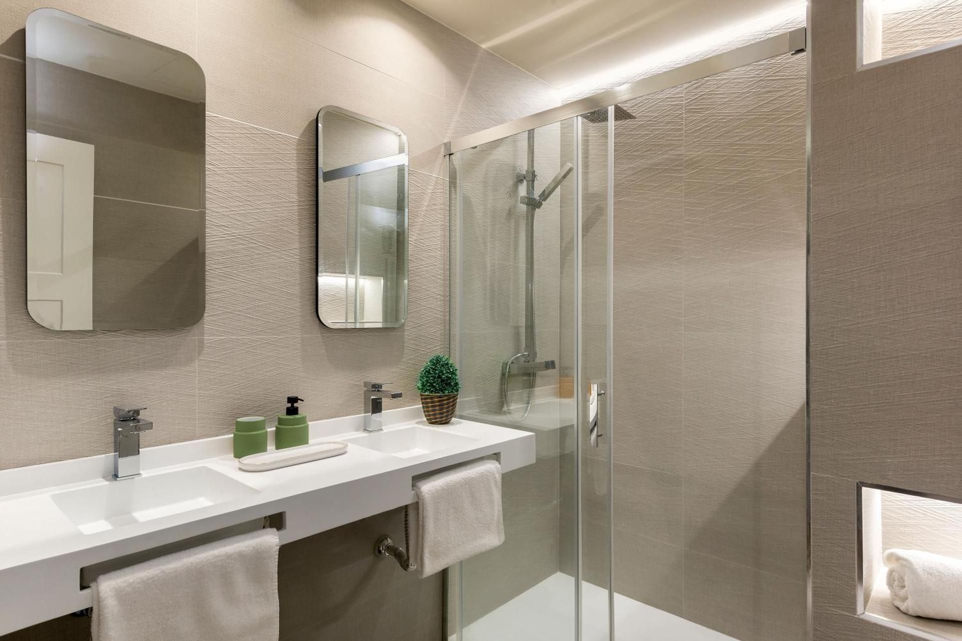Two-Bedroom Apartment  - no terrace access