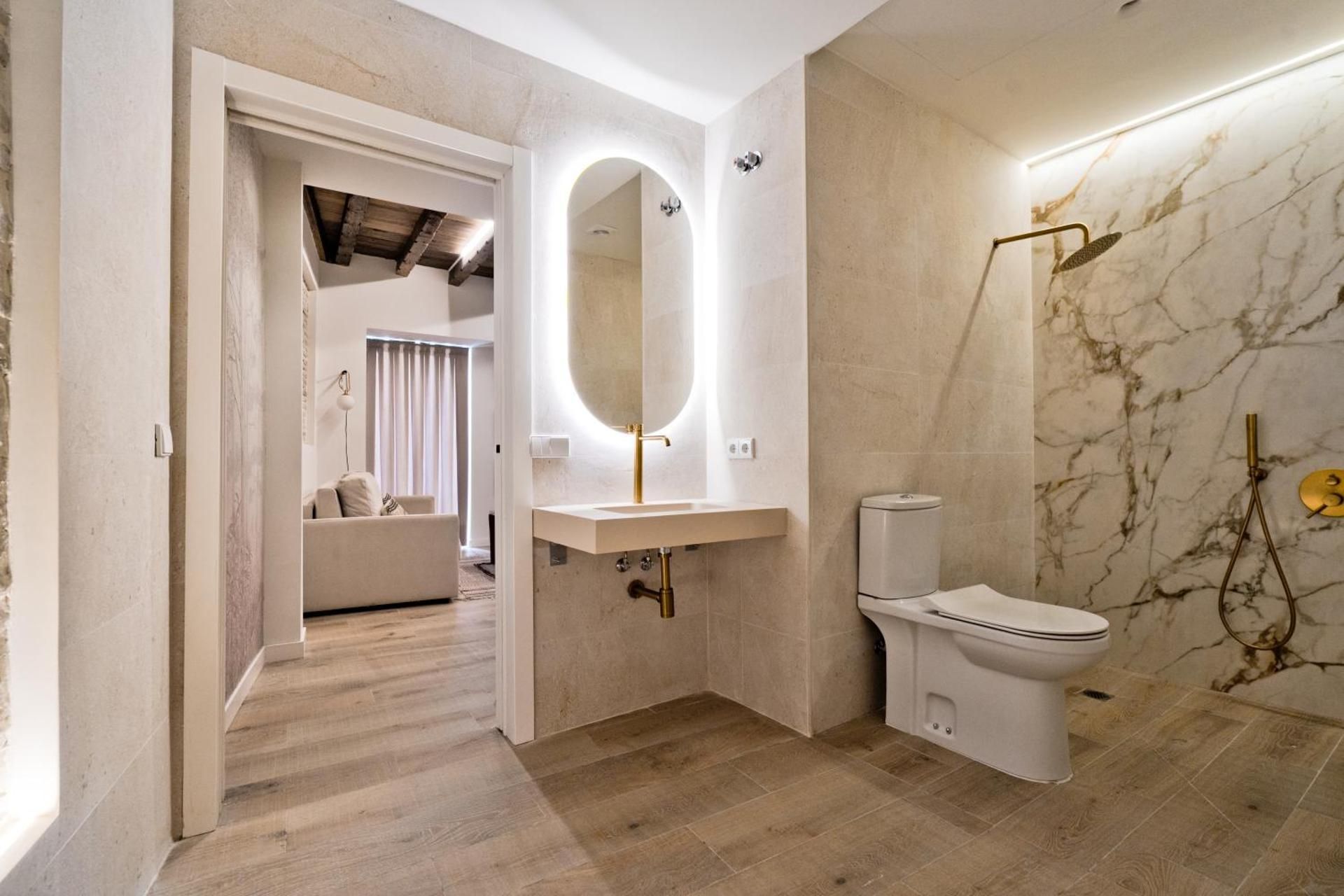 One-Bedroom Superior Apartment