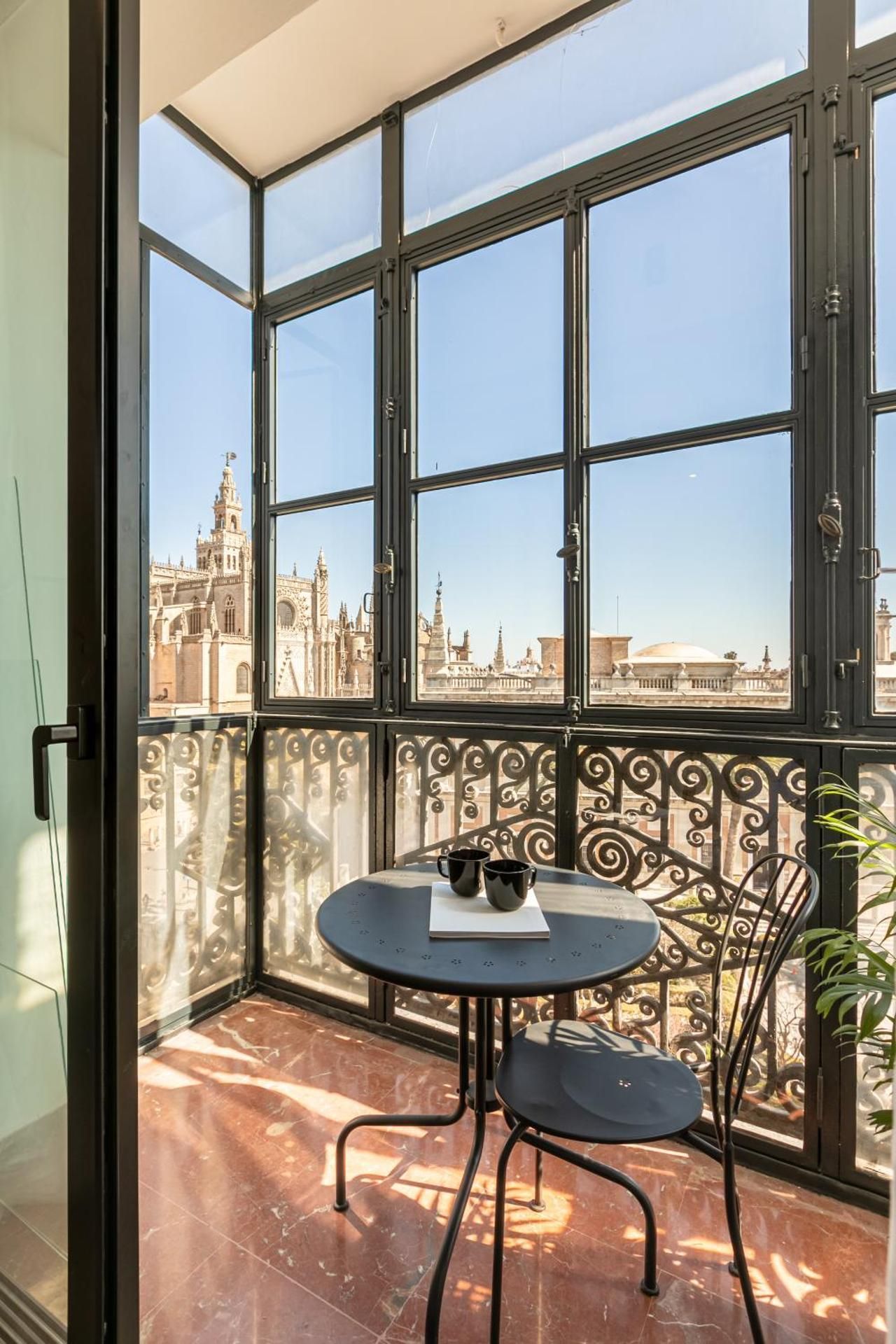 Apartment with Terrace