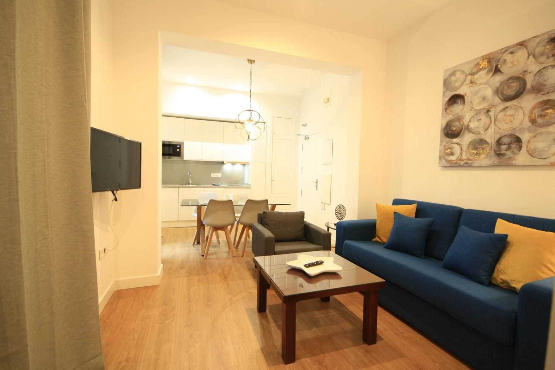 One-Bedroom Apartment