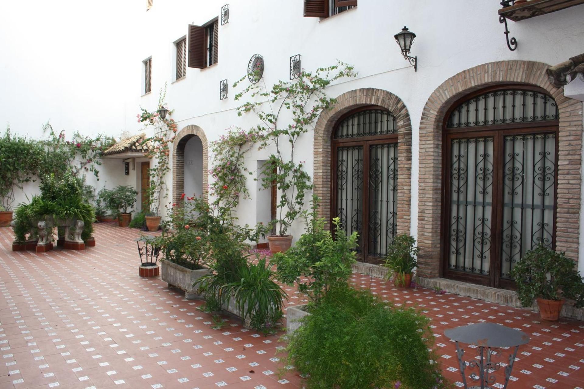 Estudios Suites Placentines