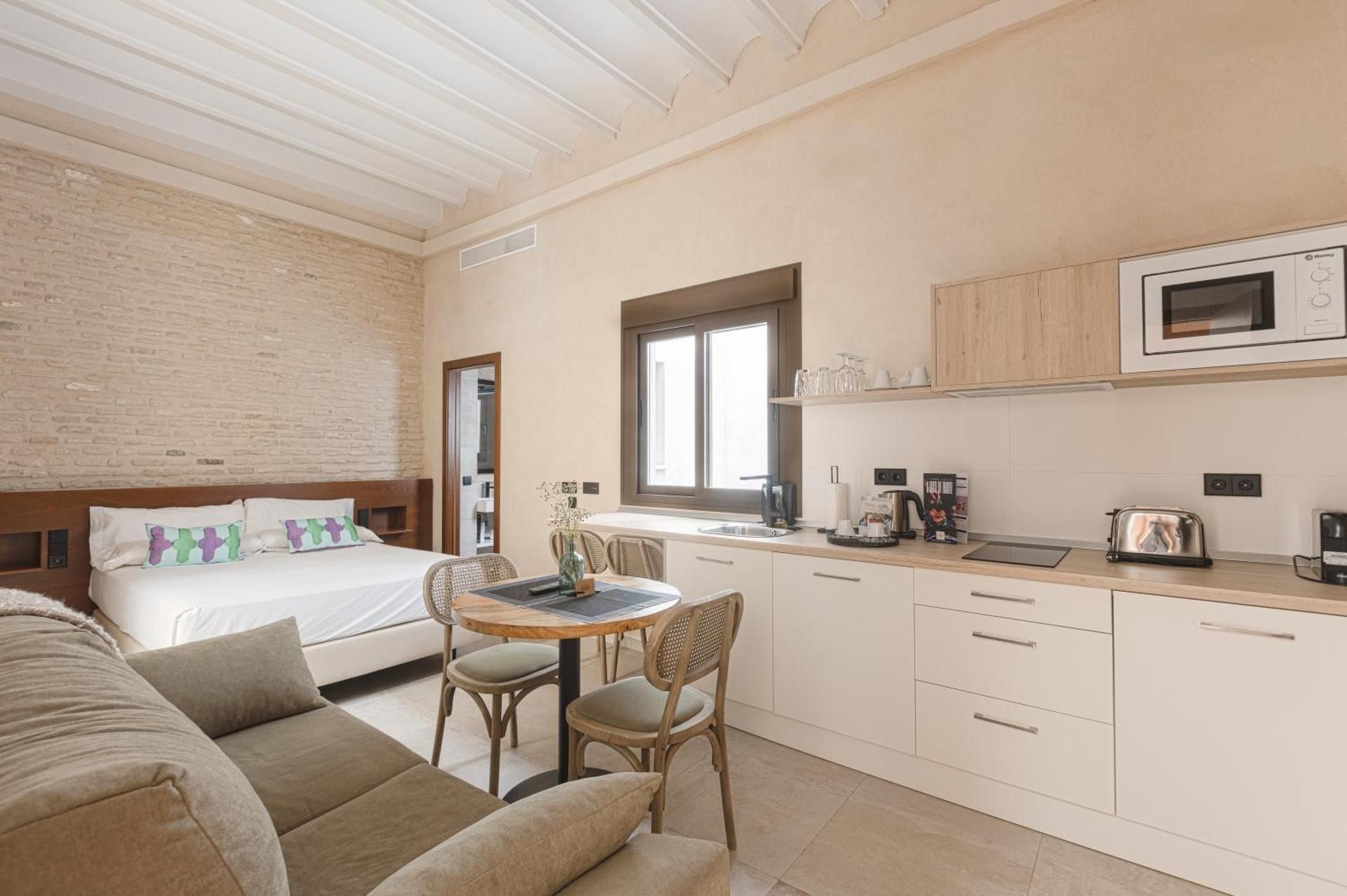 Studio Apartment