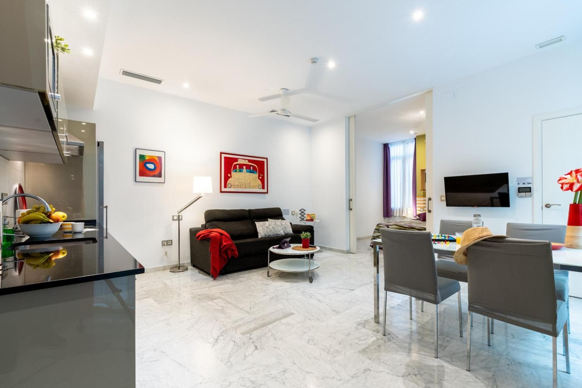 One-Bedroom Apartment
