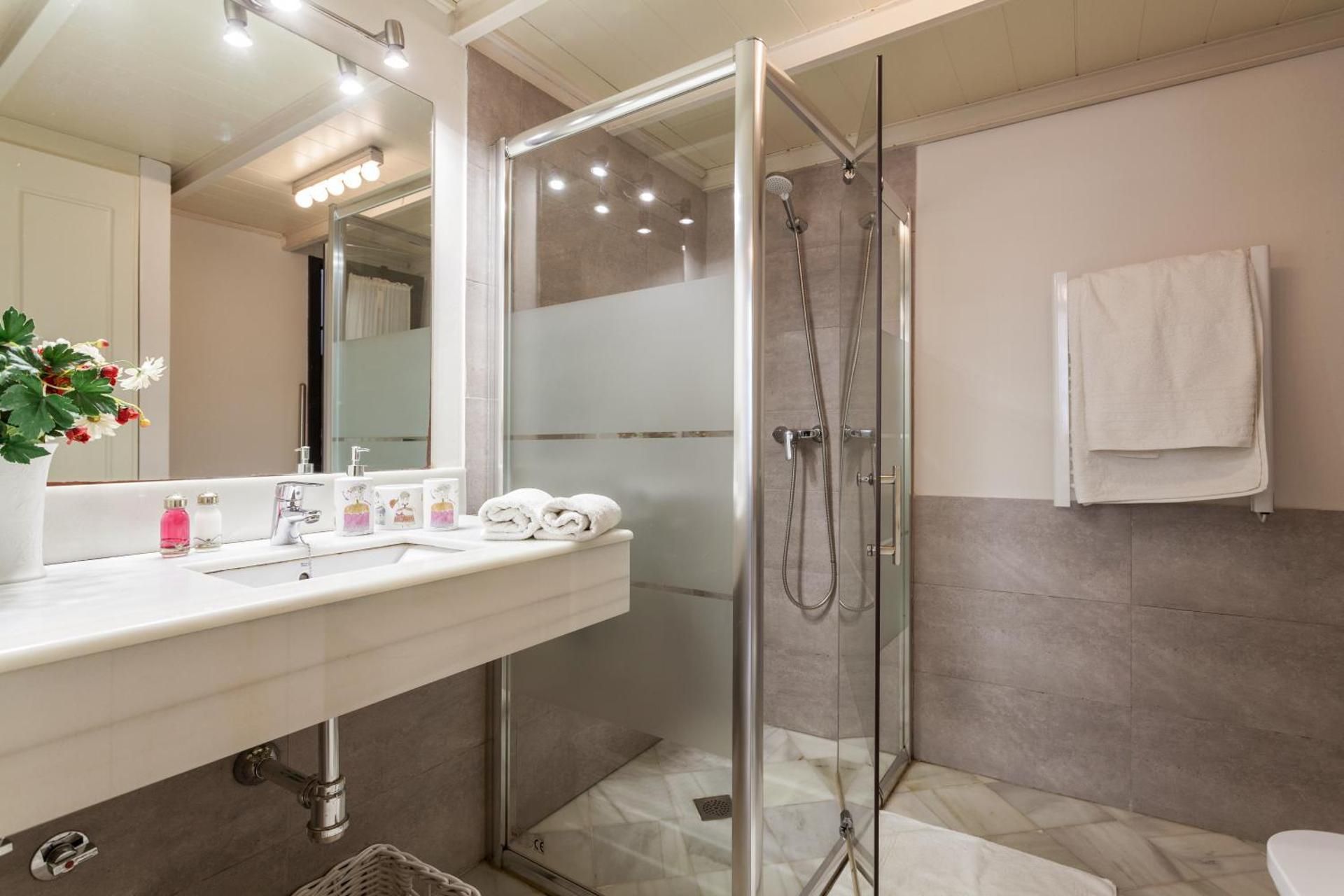 Duplex Apartment (2 Adults)