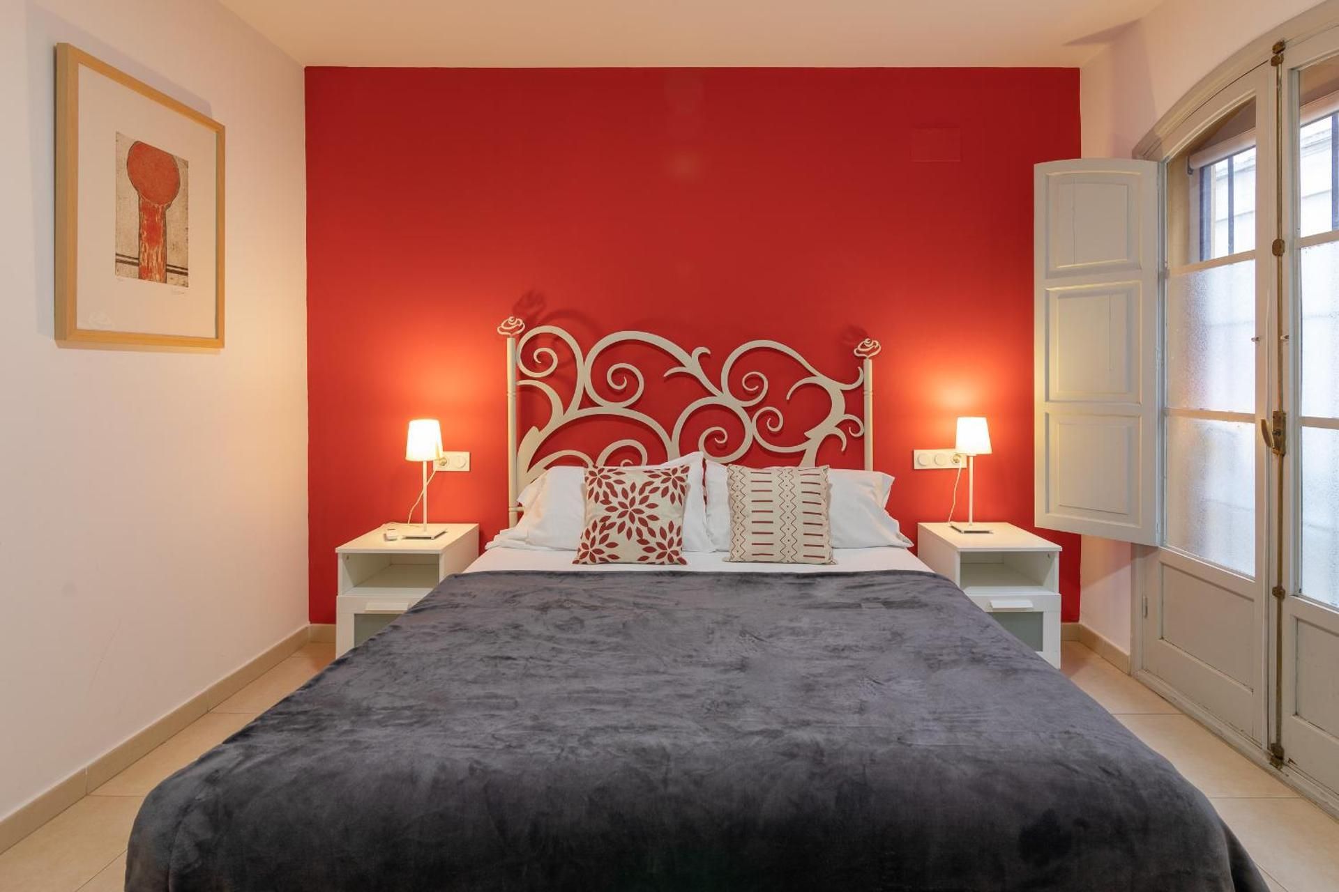 Apartment (2-4 Adults)