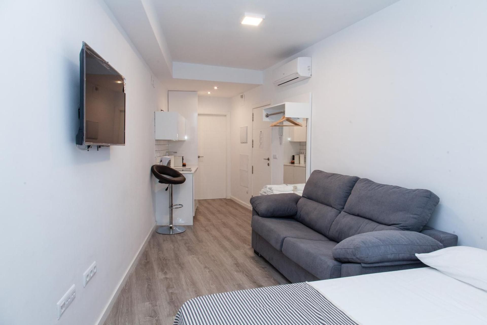 Studio (Ground Floor)