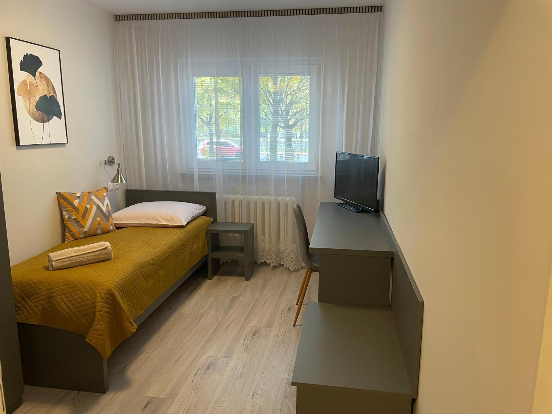 Single Room With Private Bathroom
