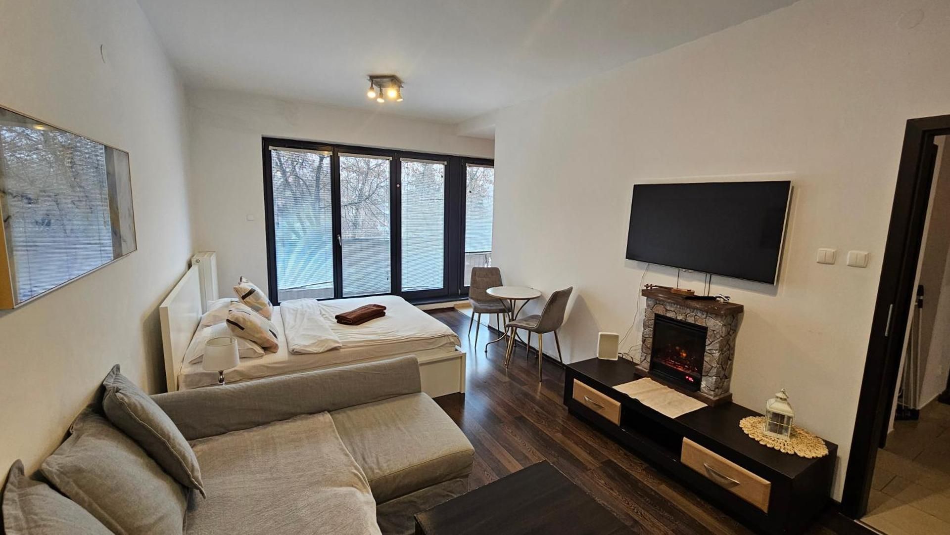 Superior Apartment with Balcony