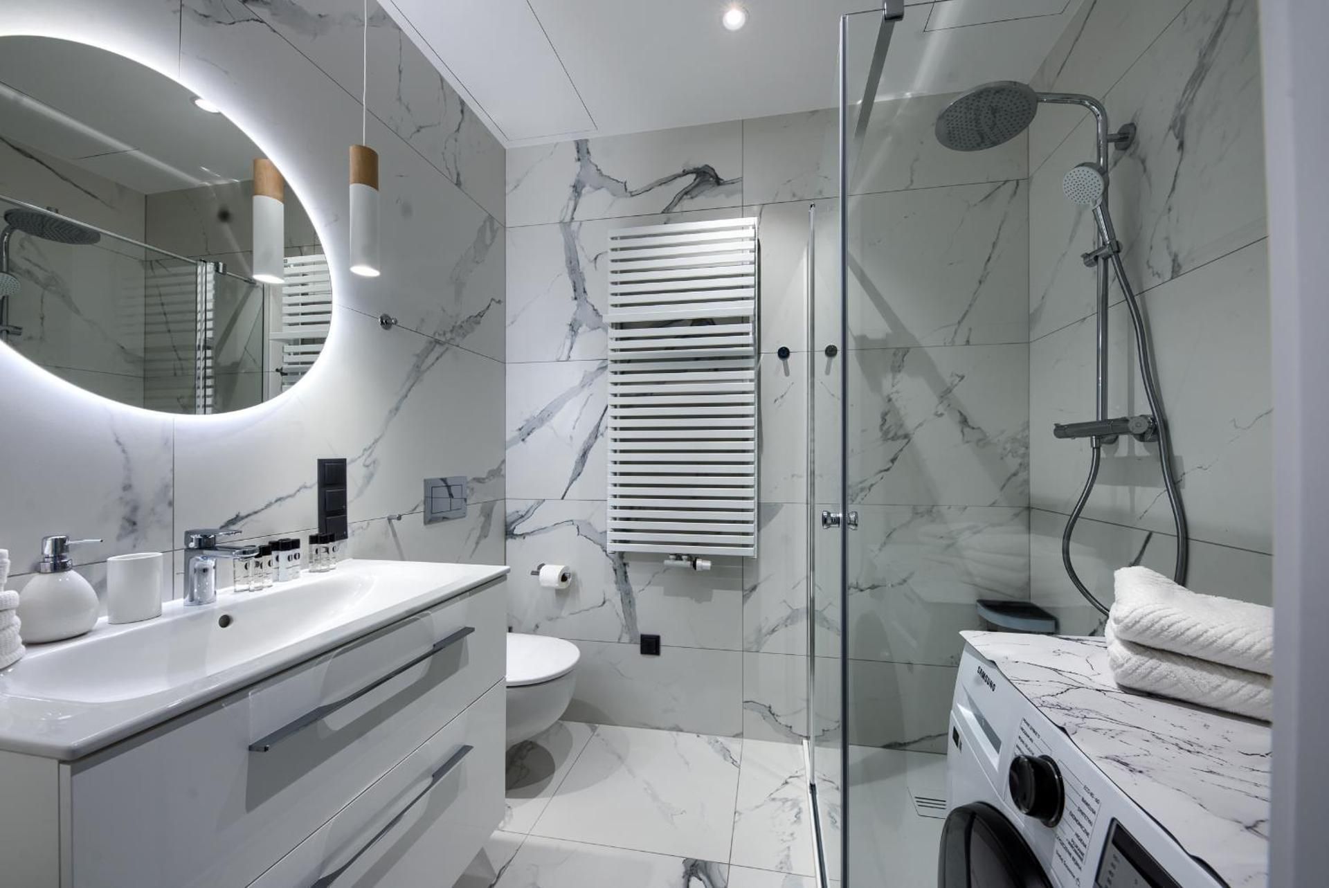 Superior One-Bedroom Apartment