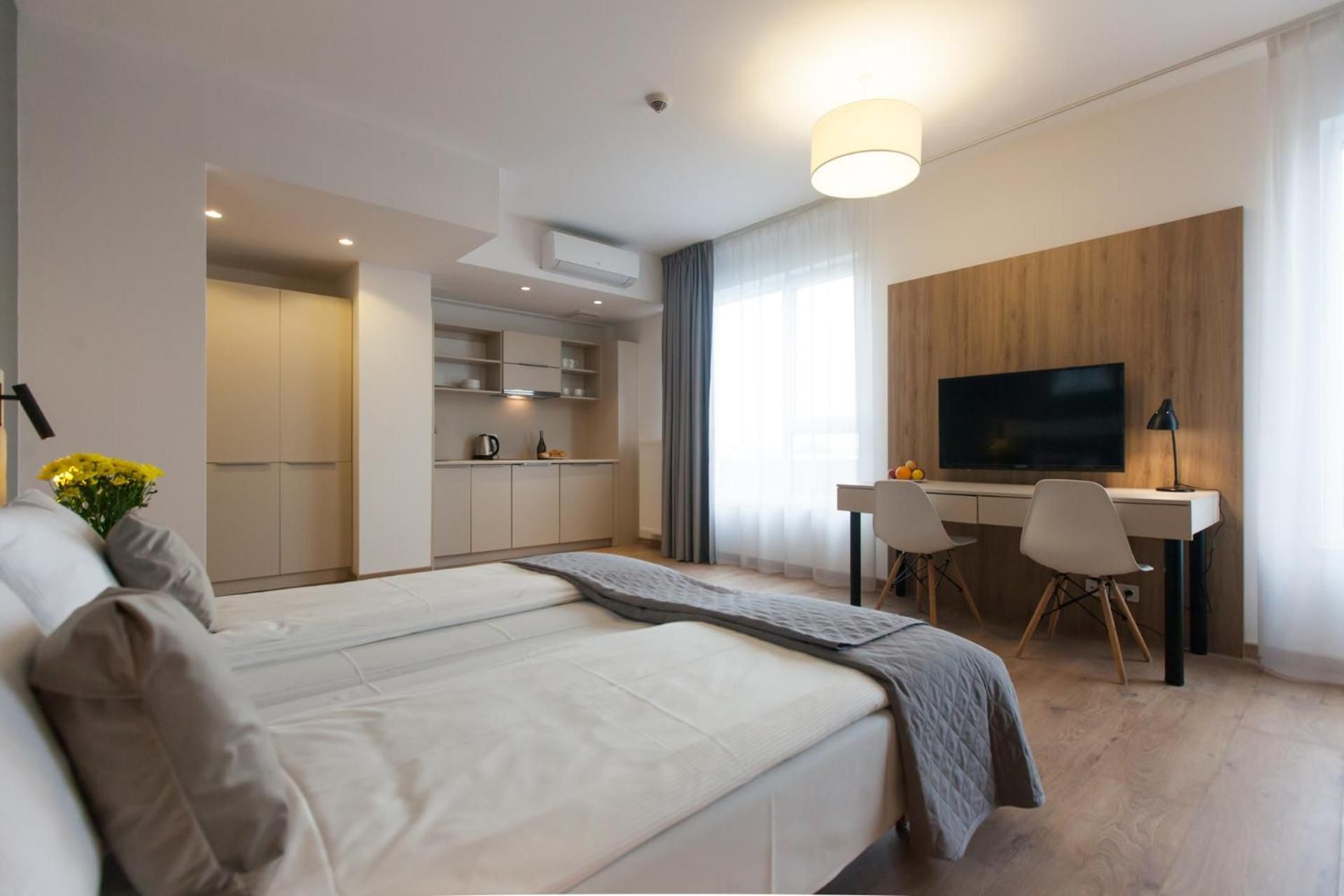 Studio Apartment