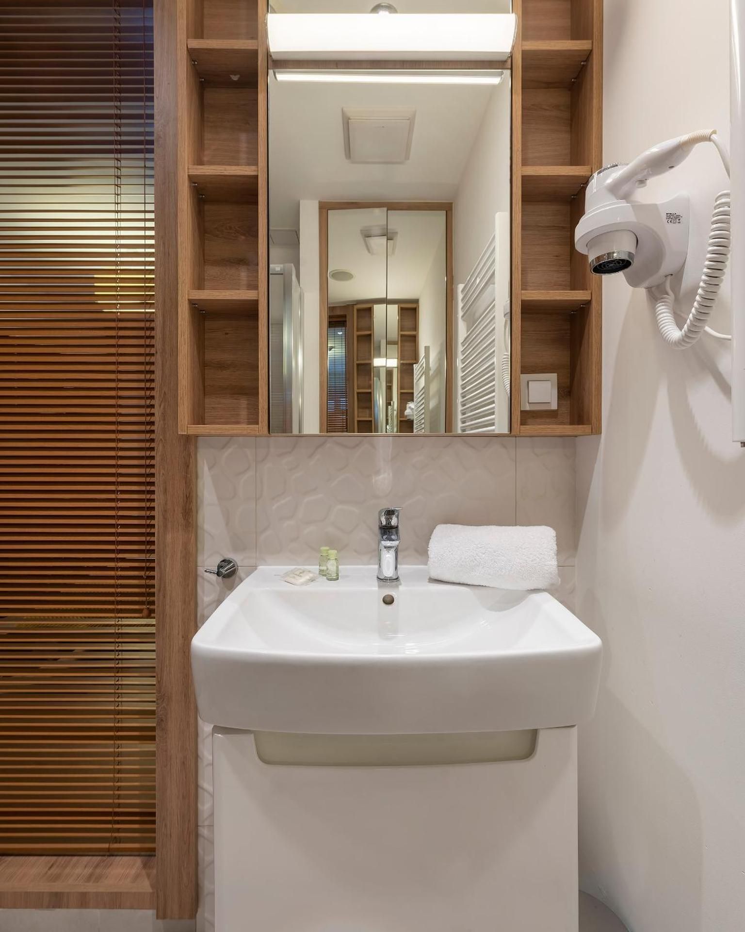 Single Room - Disability Access