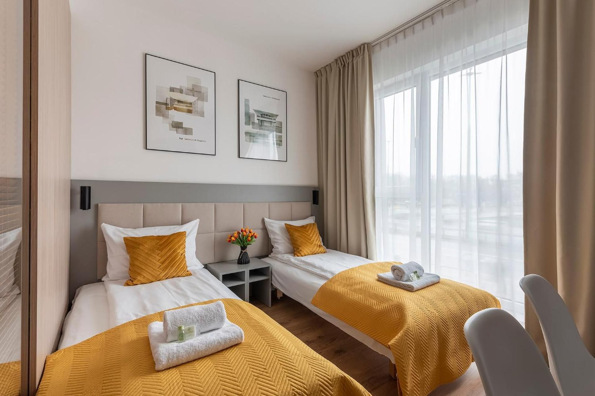 Standard Twin Room