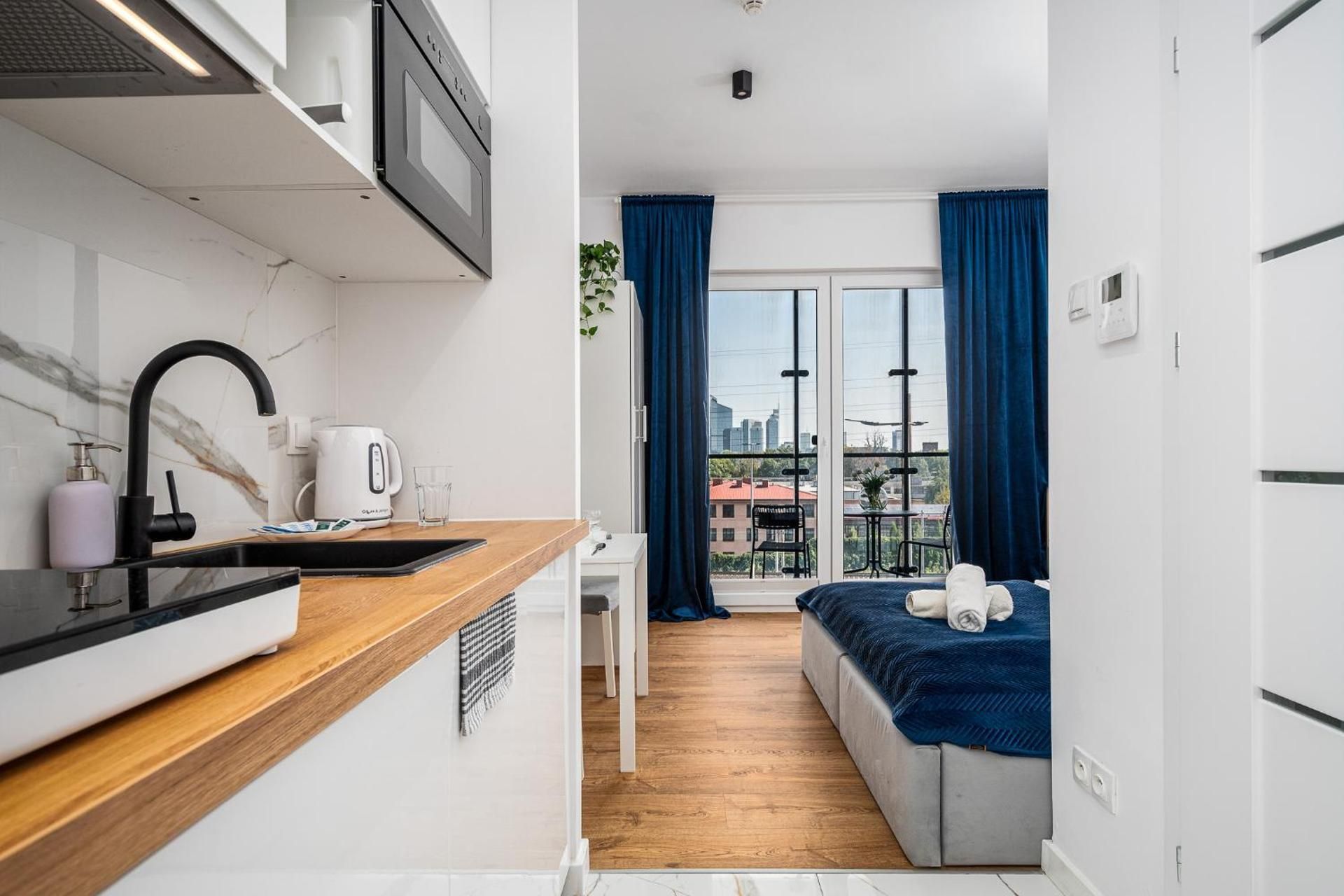 Studio with Balcony
