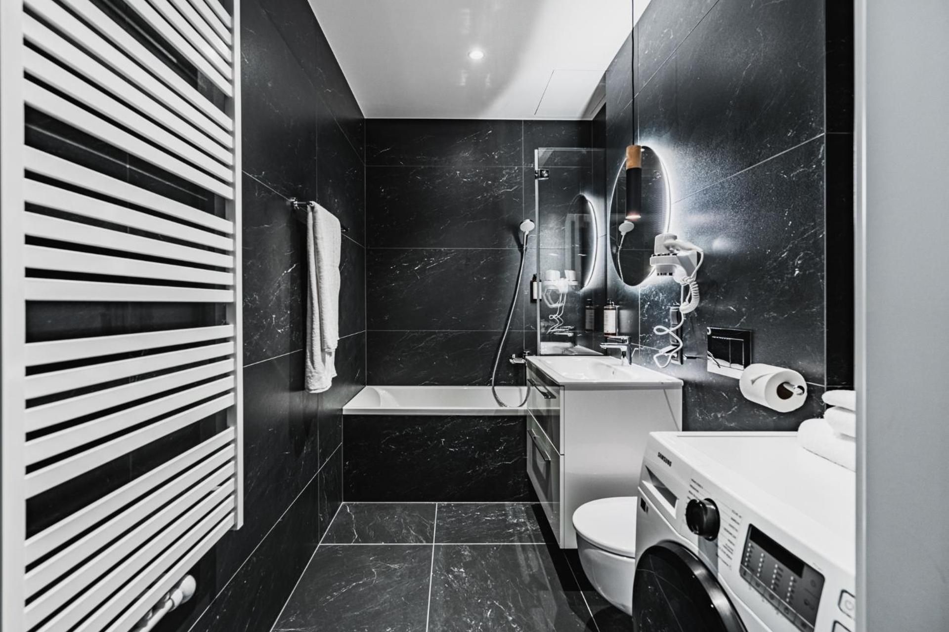 Studio Apartment with Balcony