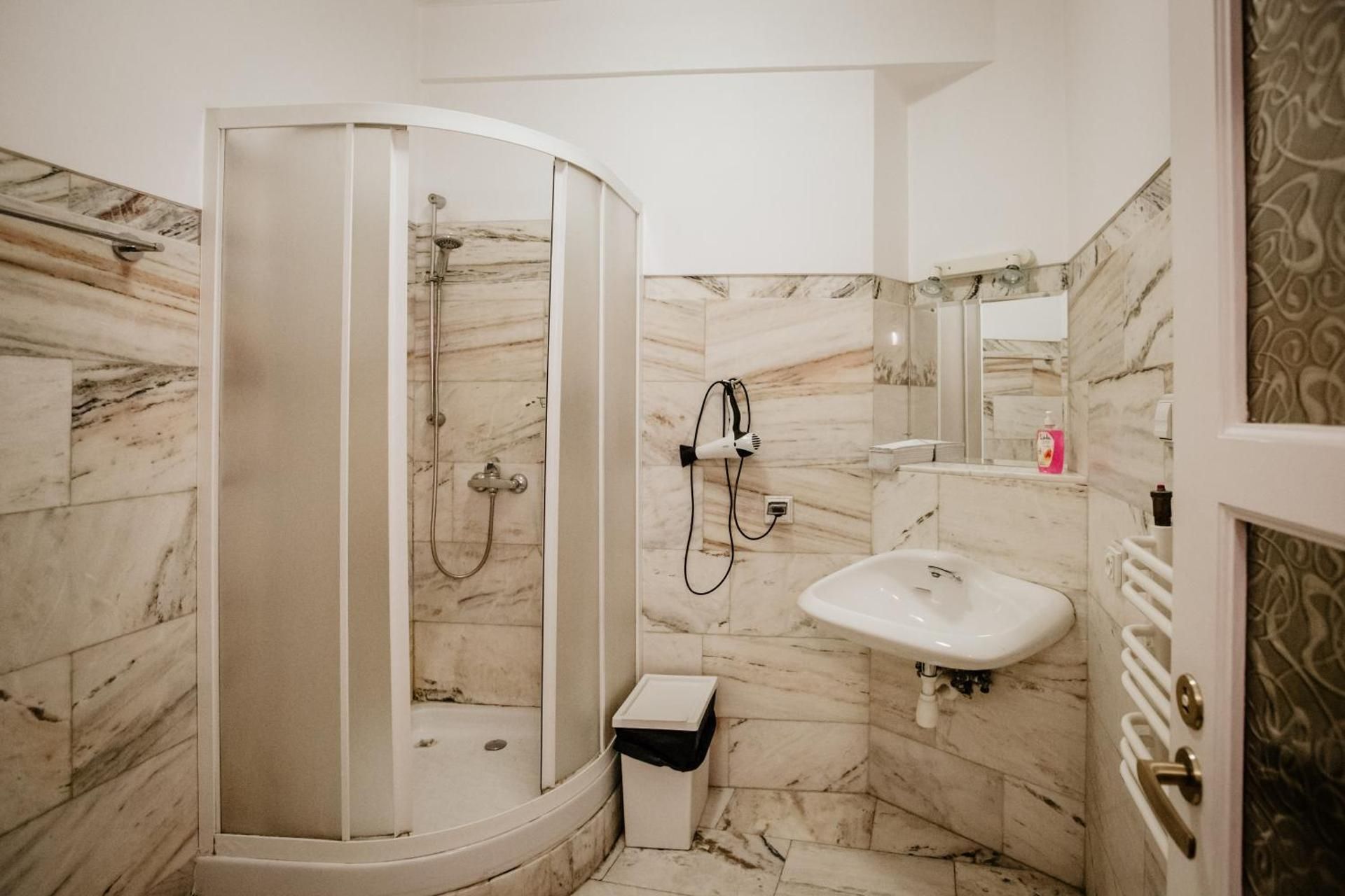 Twin Room with Shared Bathroom