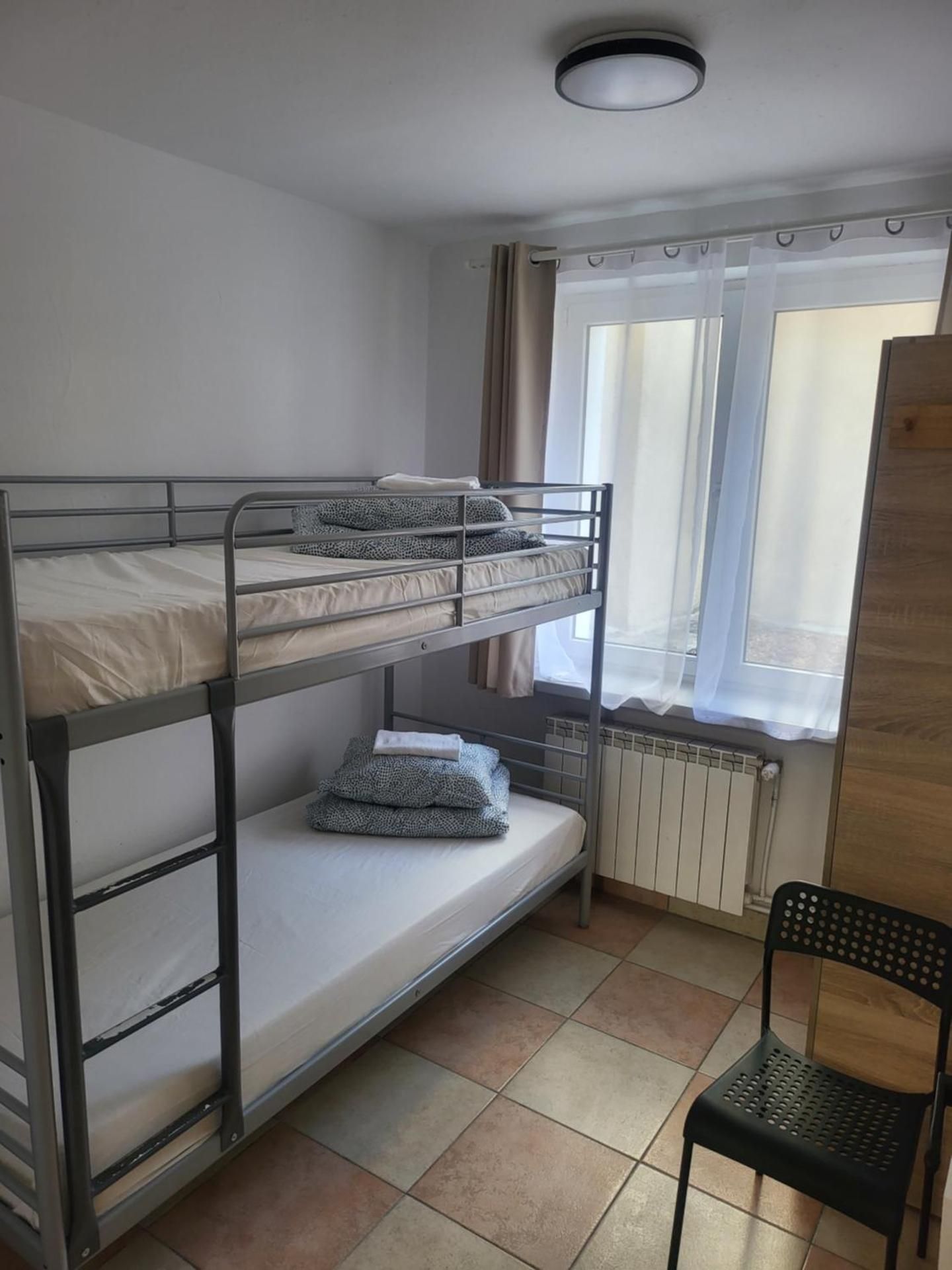 Standard Twin Room with Shared Bathroom