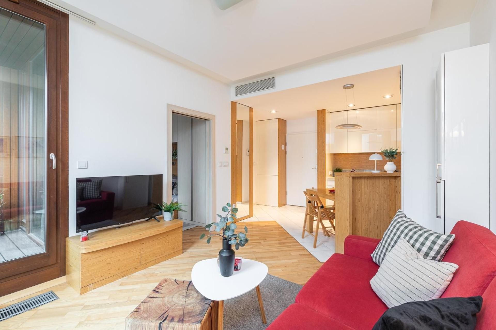 One-Bedroom Apartment