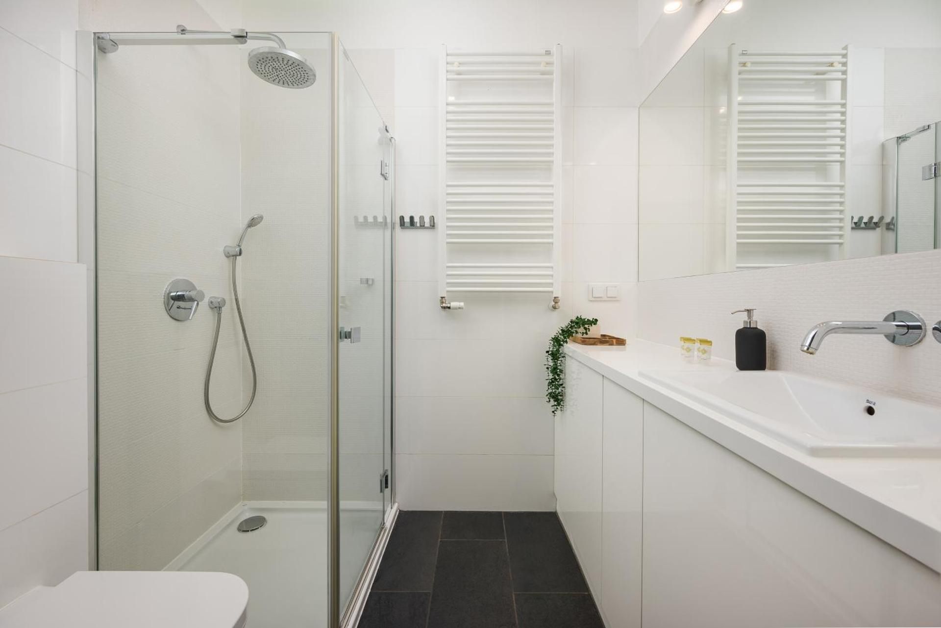 ApartHotel Warsaw Center One-Bedroom Deluxe Apartment