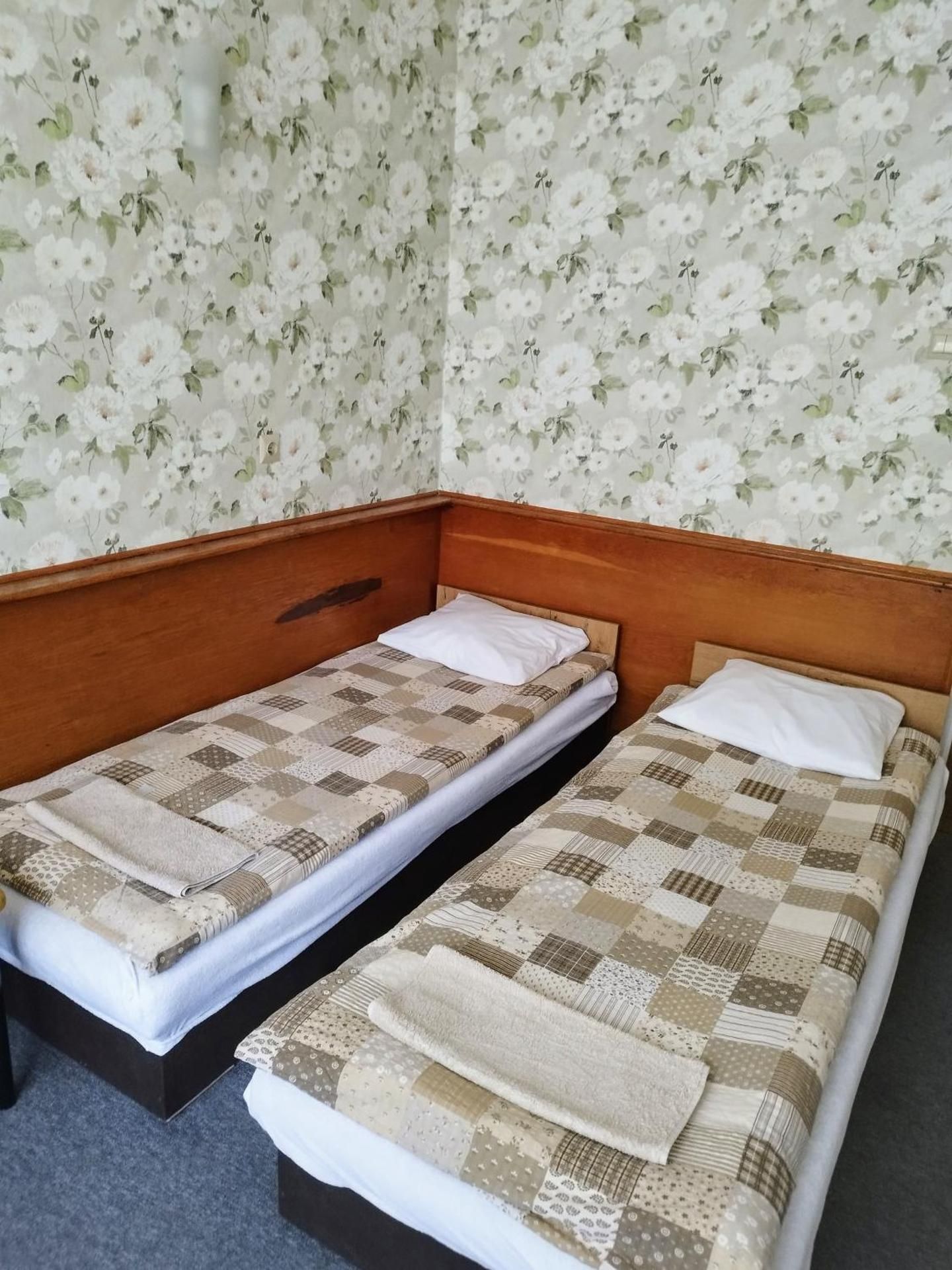 Large Double Room