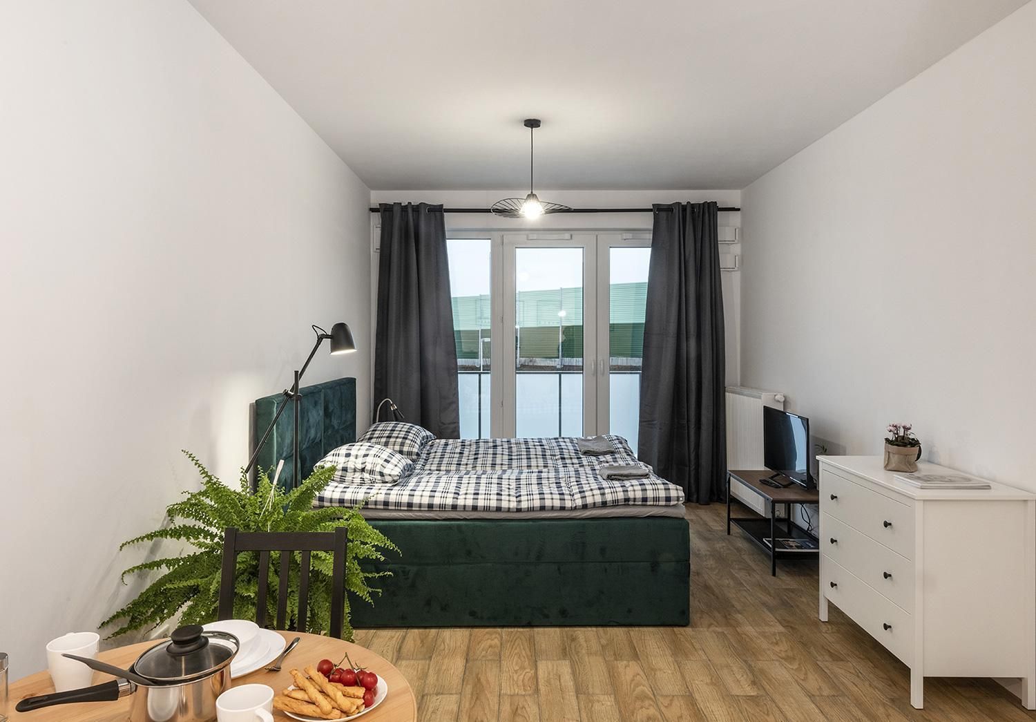 Apartment with Balcony