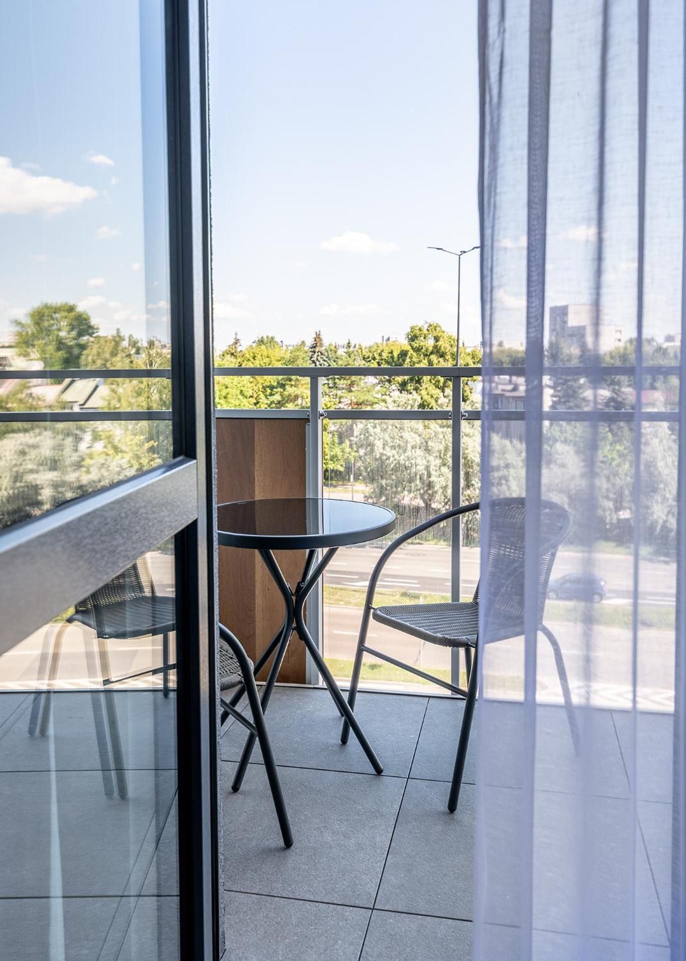 Studio Apartment with Balcony