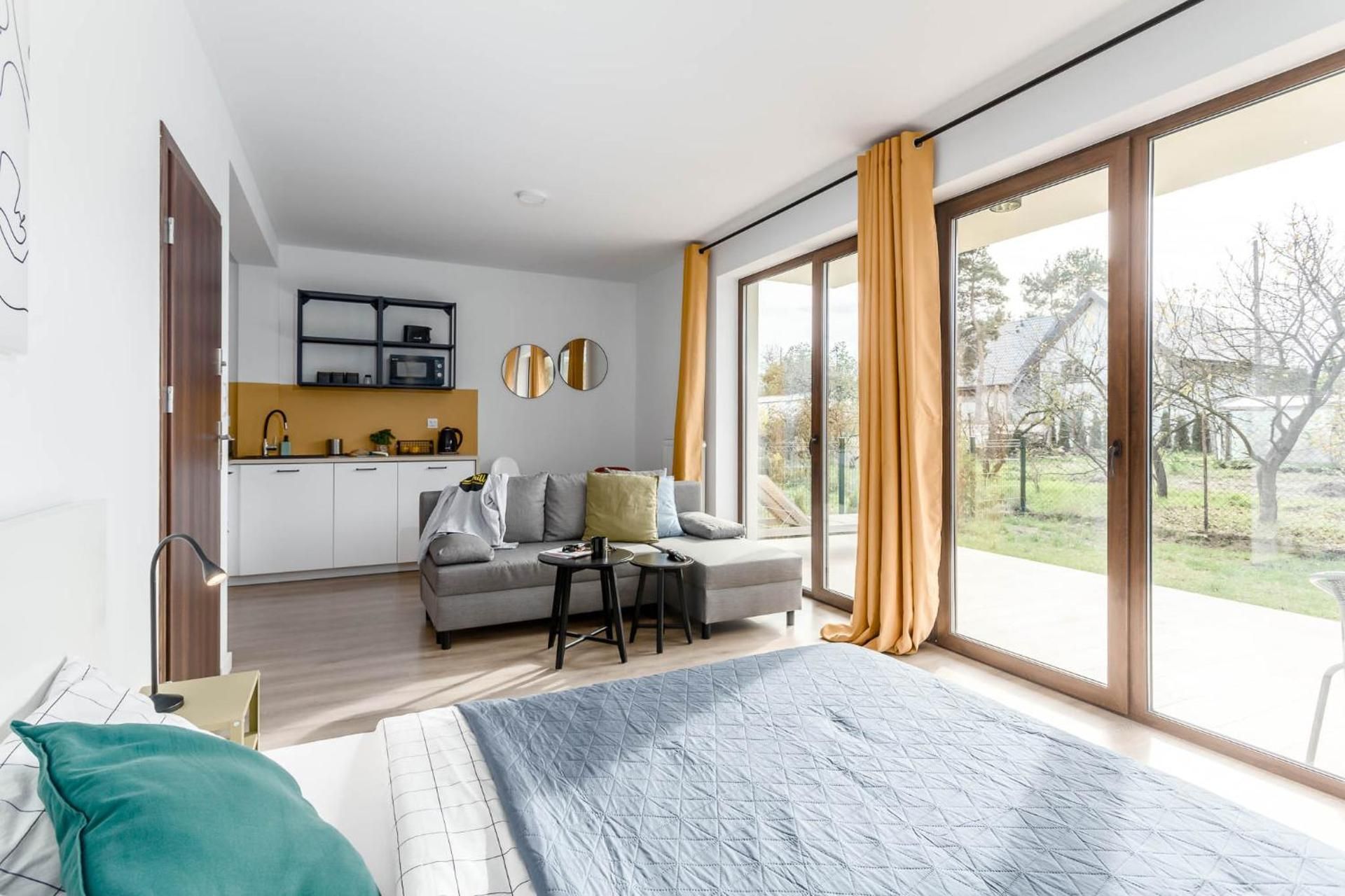 Studio Apartment