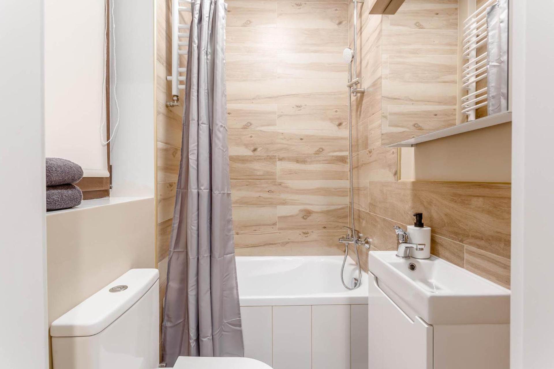 Studio for 2 people with separate bathroom