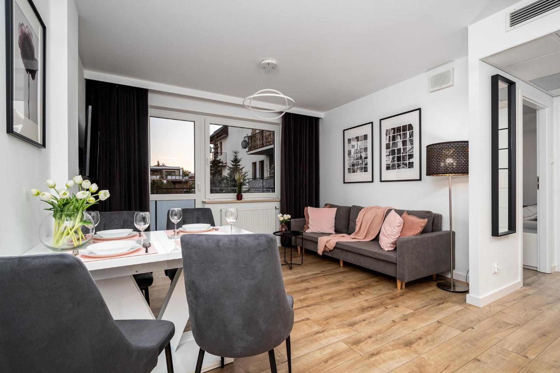 One-Bedroom Family Apartment