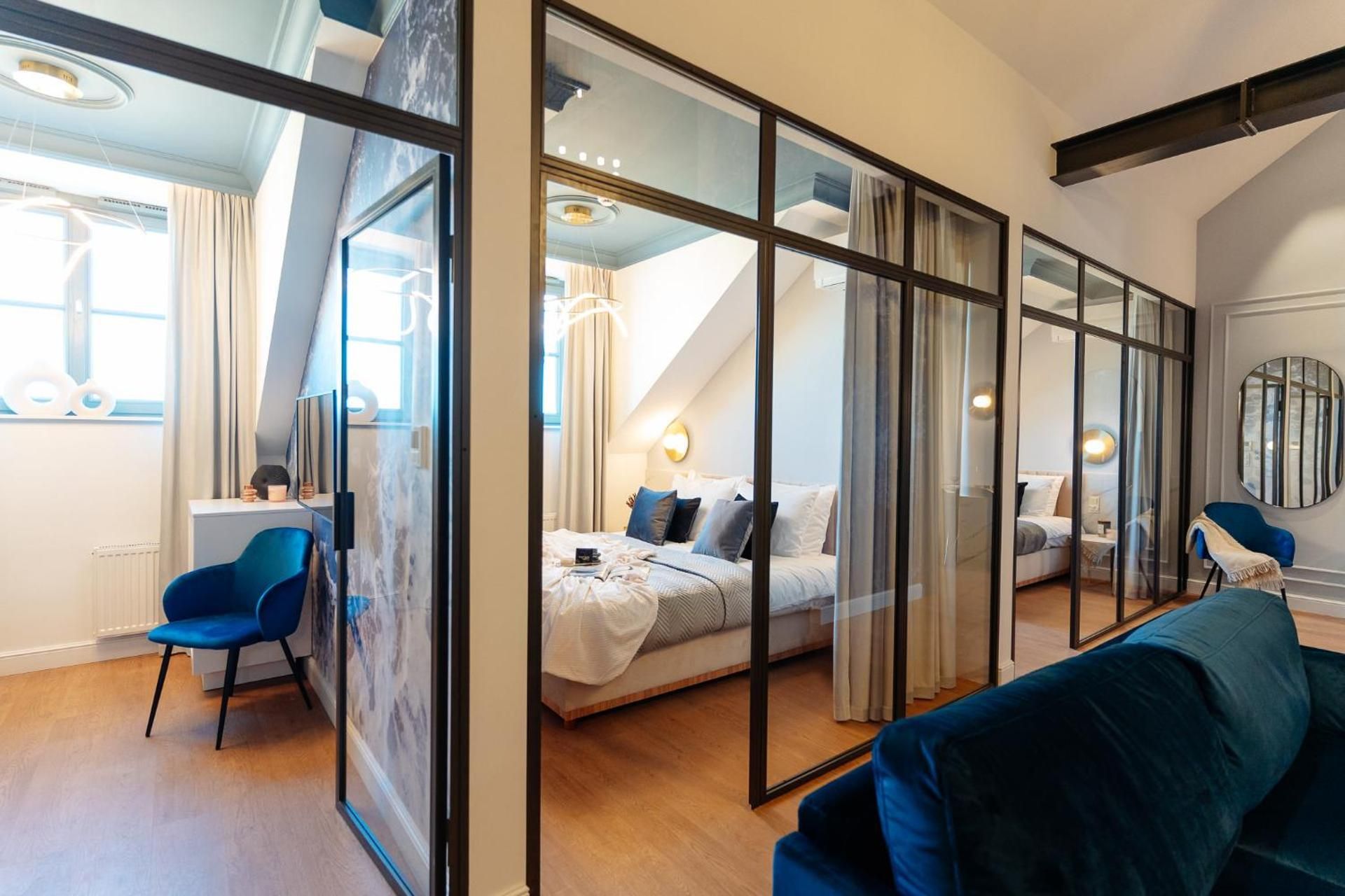 Penthouse Apartment with Skyline view