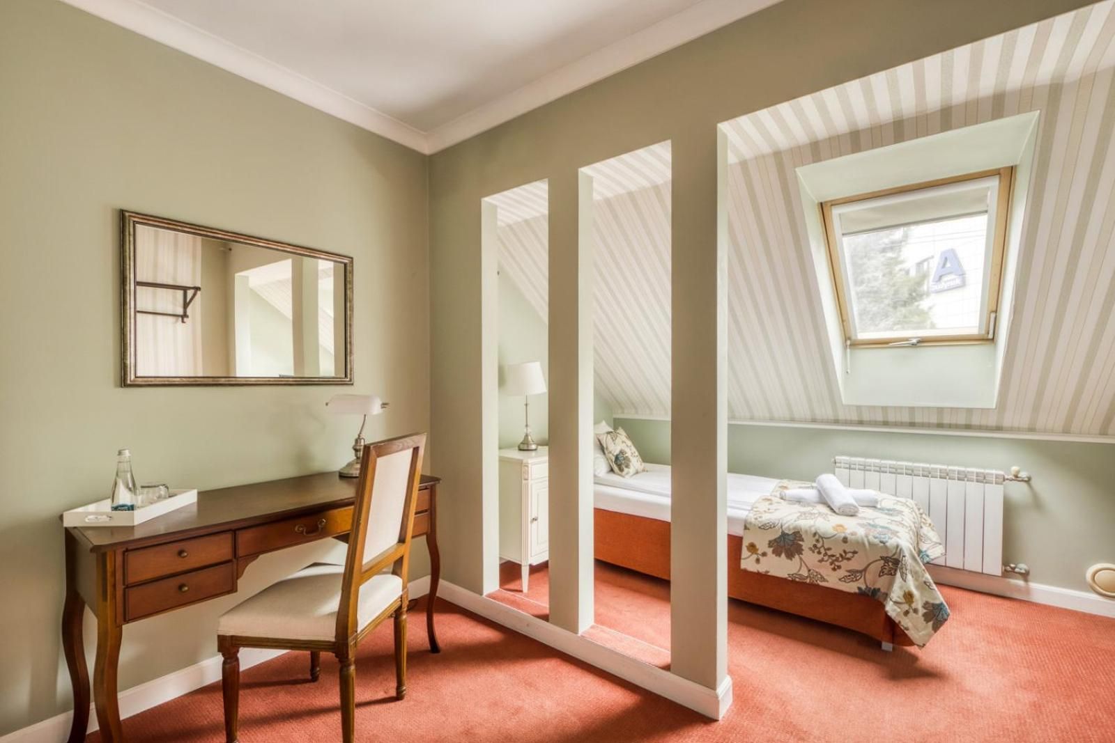 Single Room