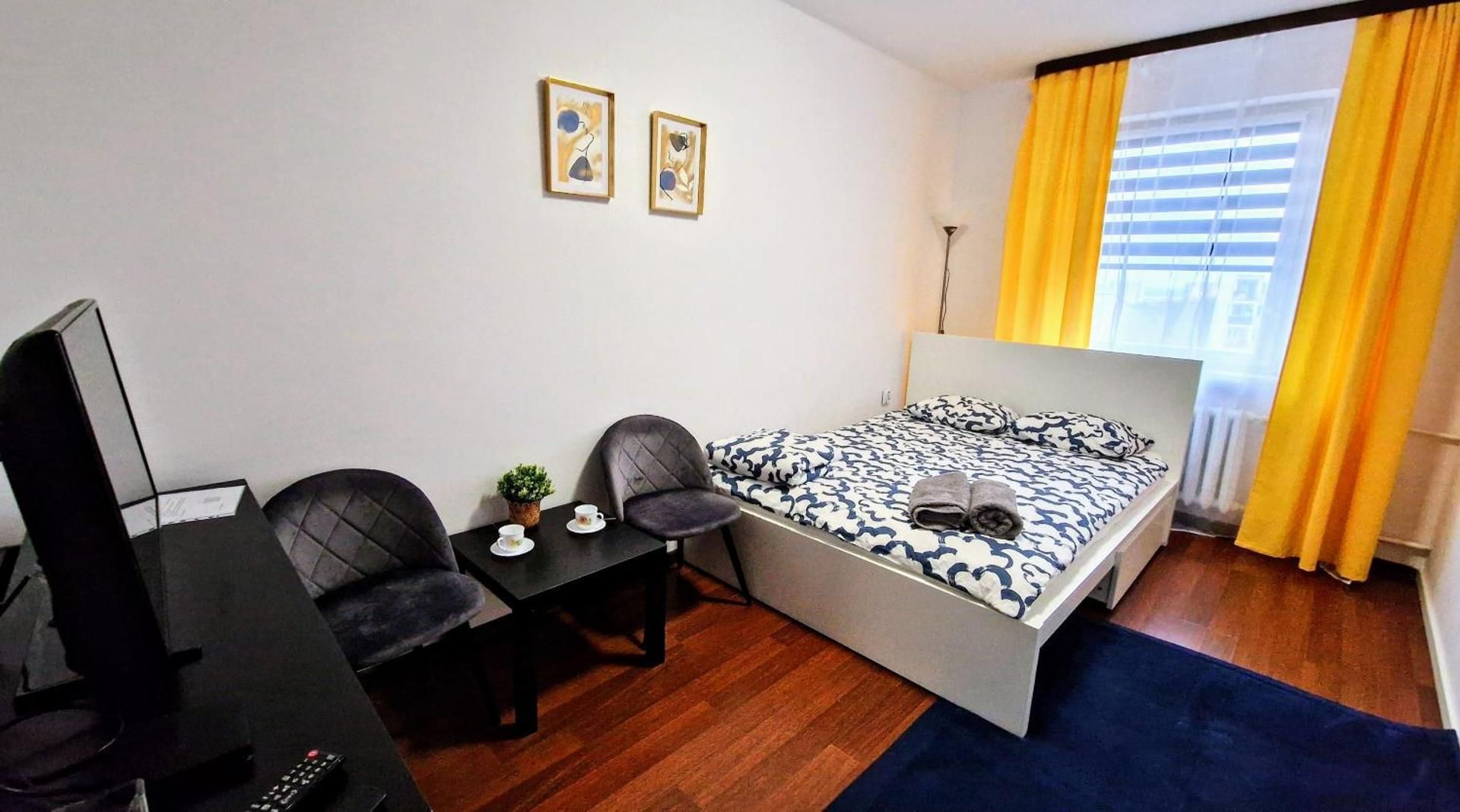 Double Room with Shared Bathroom