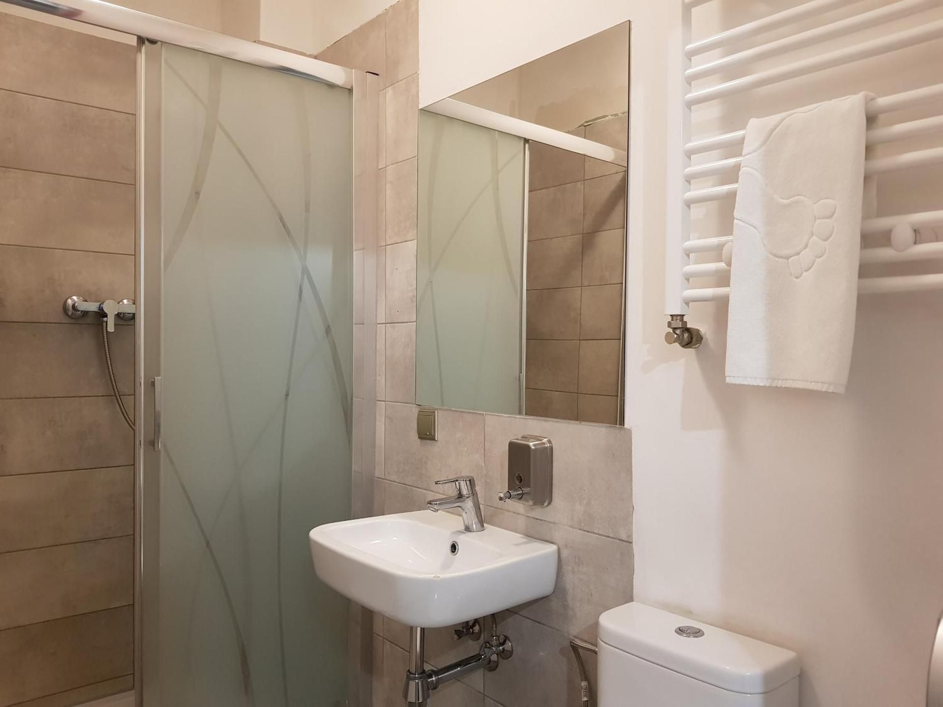 1 Person in 8-Bed Dormitory - Mixed