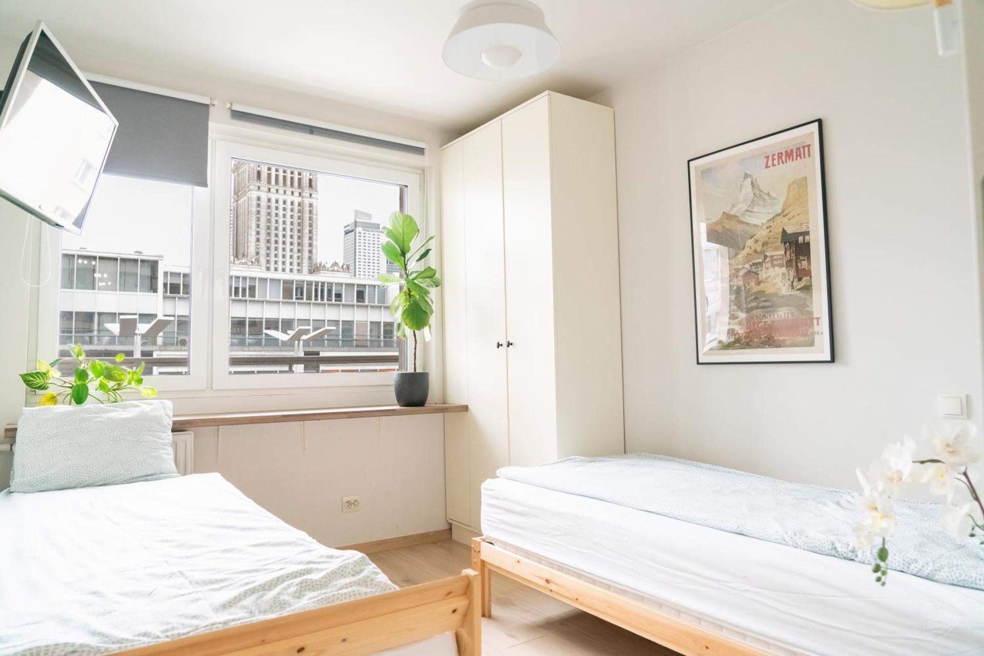Apartment With Shared Bathroom