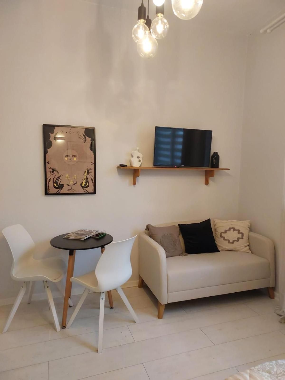Studio Apartment - 12 Rycerska Street