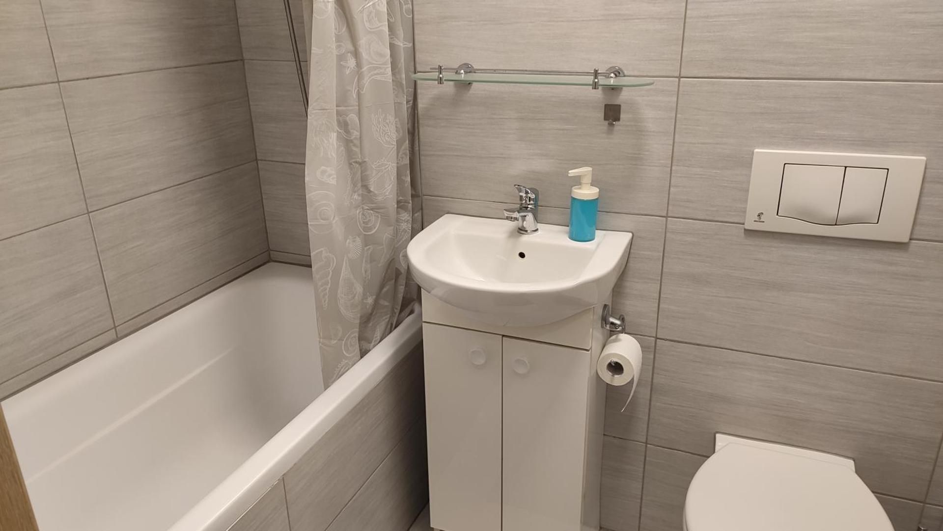 One-Bedroom Apartment - Ul. Pereca 2