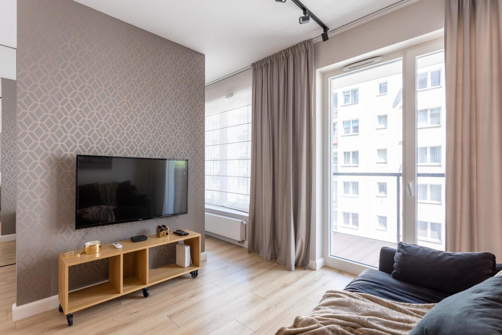 Studio Apartment