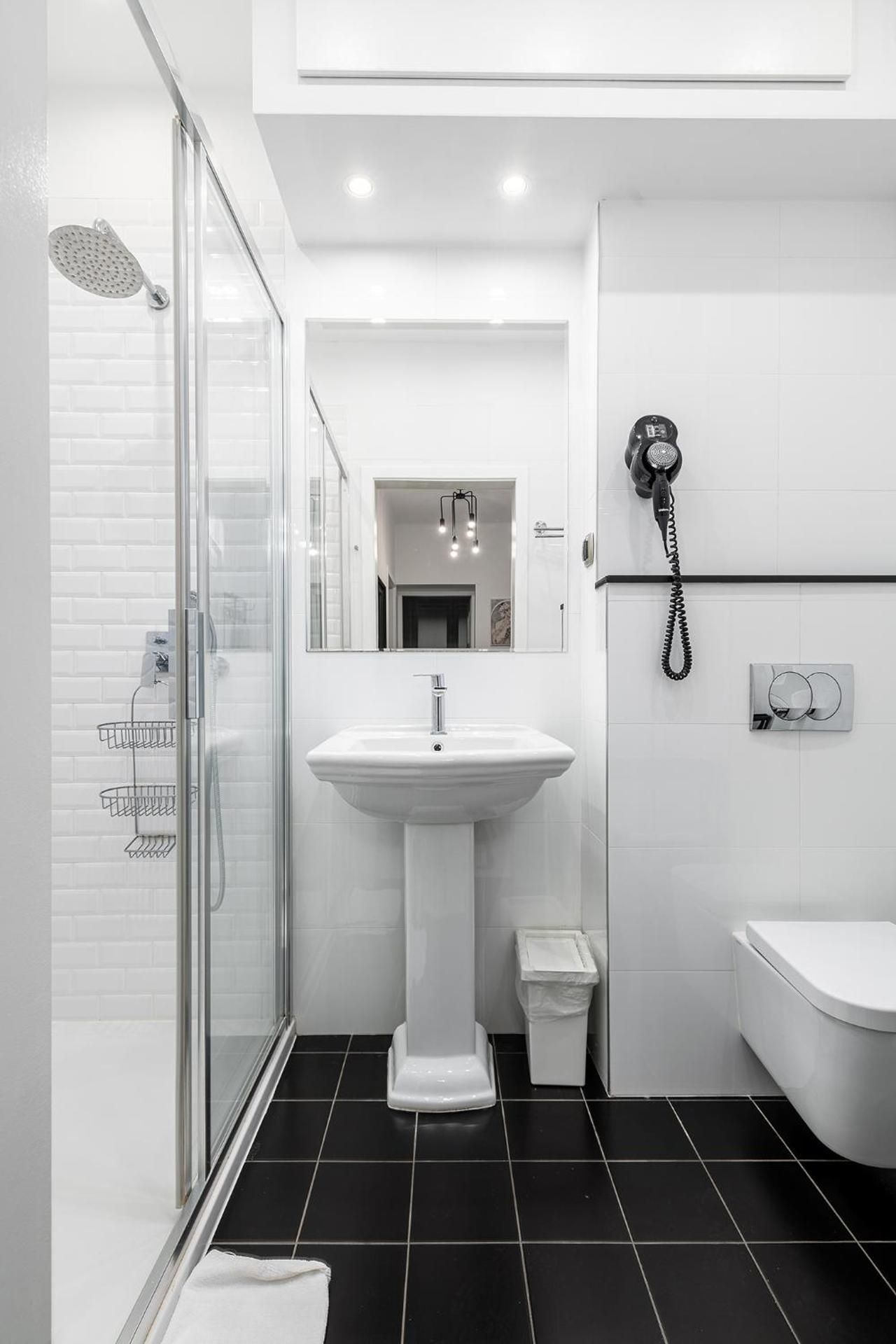 RentPlanet - Apartamenty Chmielna Suite Apartment 2