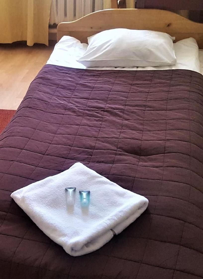 Small Single Room