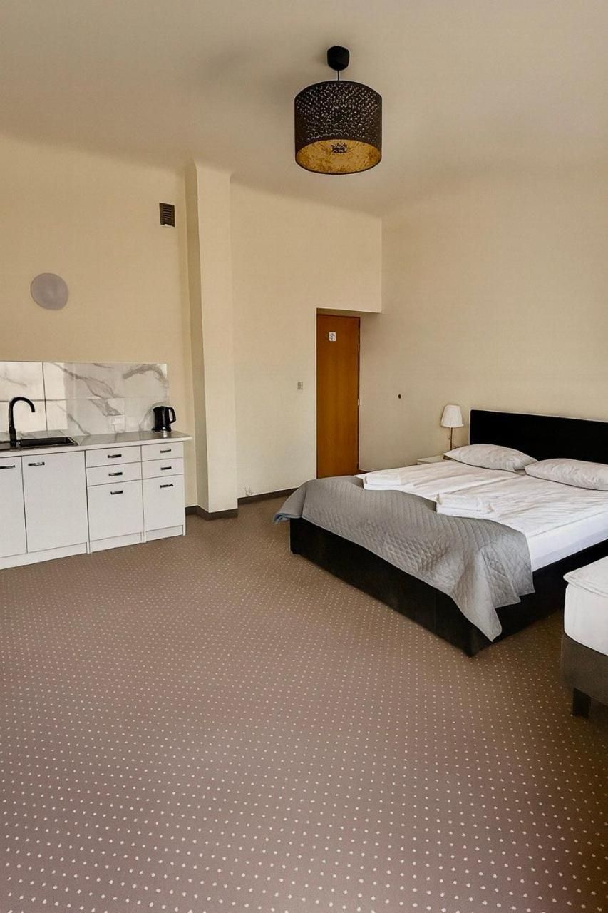 Triple Room with Shared Bathroom