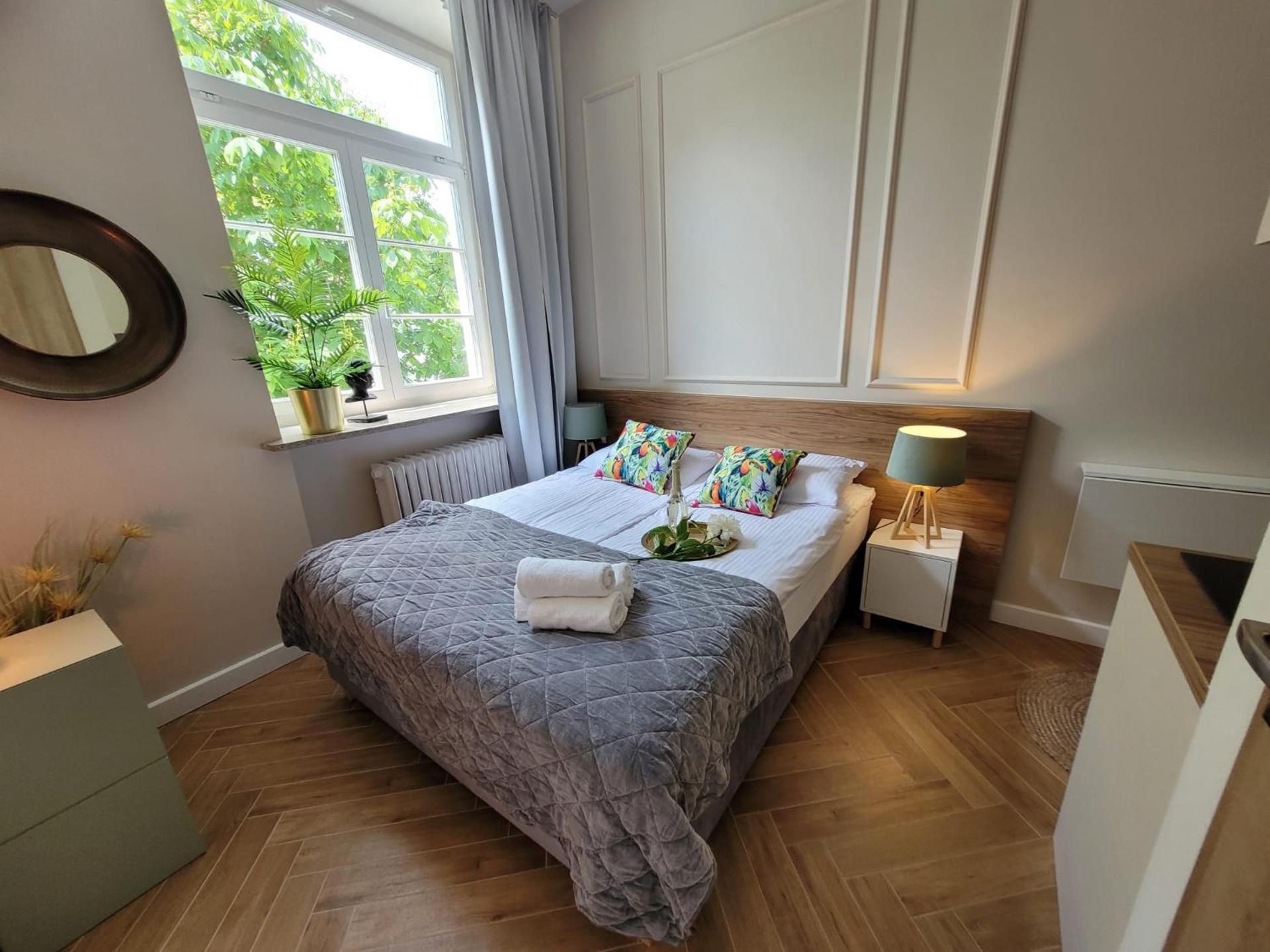Standard King Room
