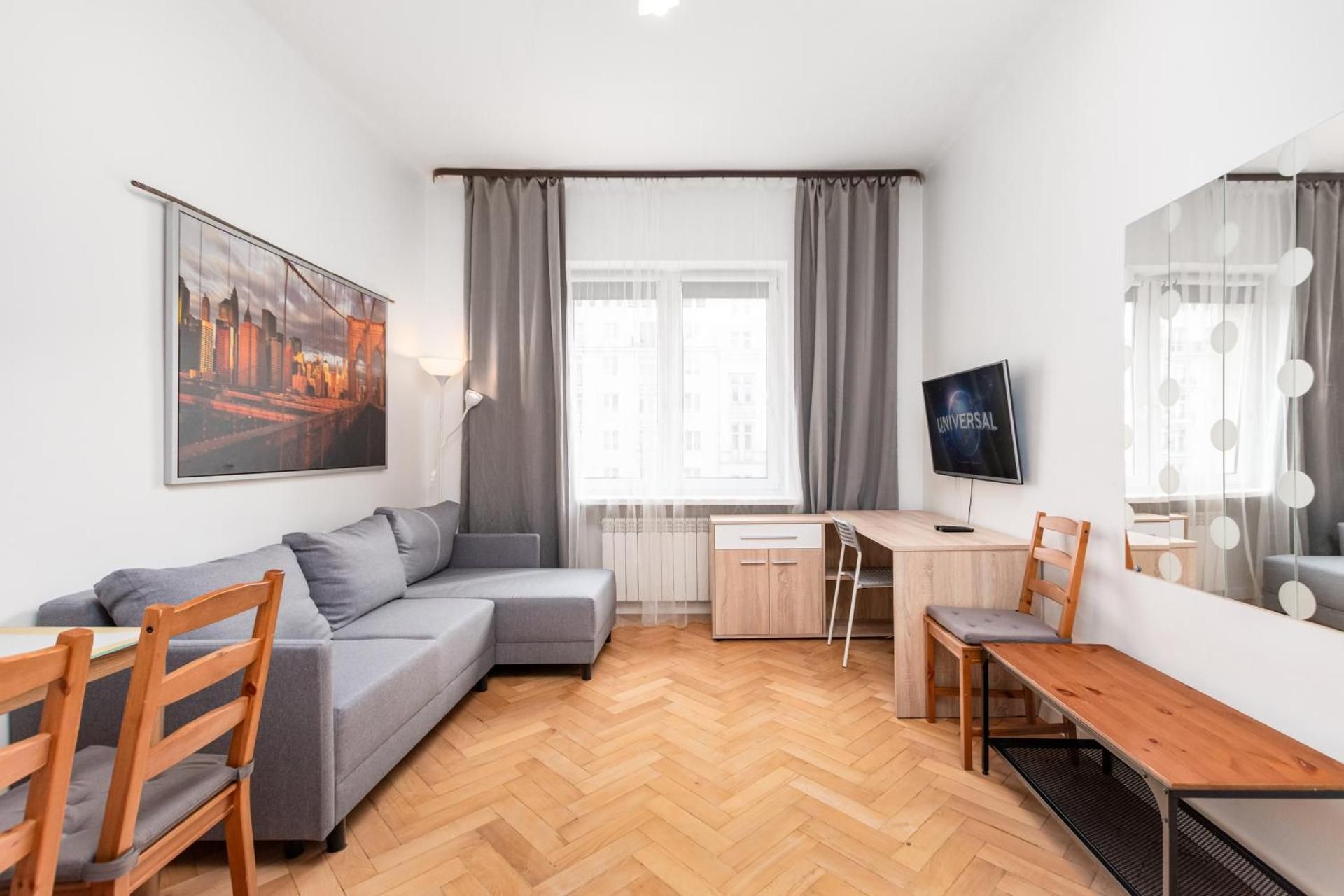 One-Bedroom Apartment