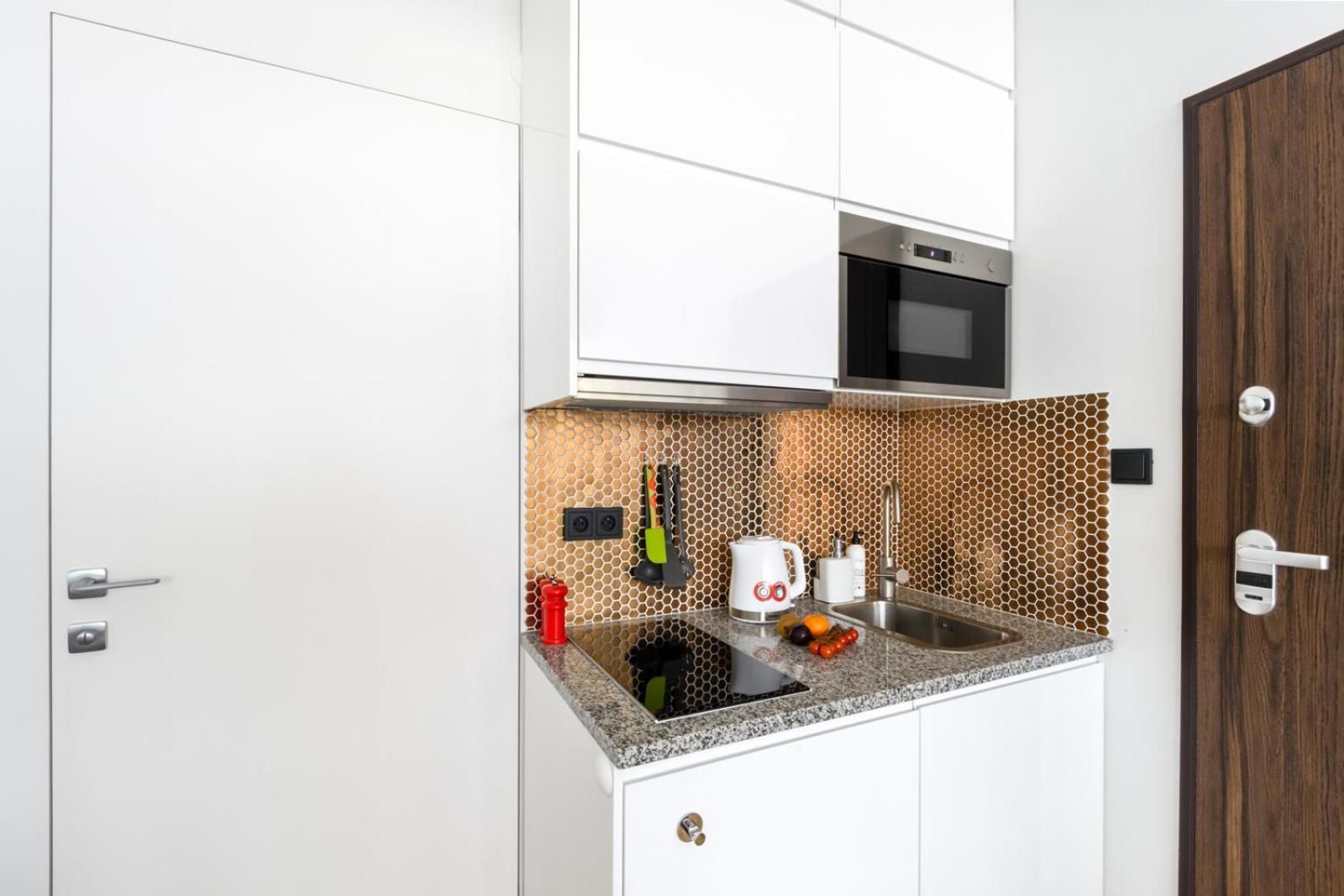 Apartment with Shower