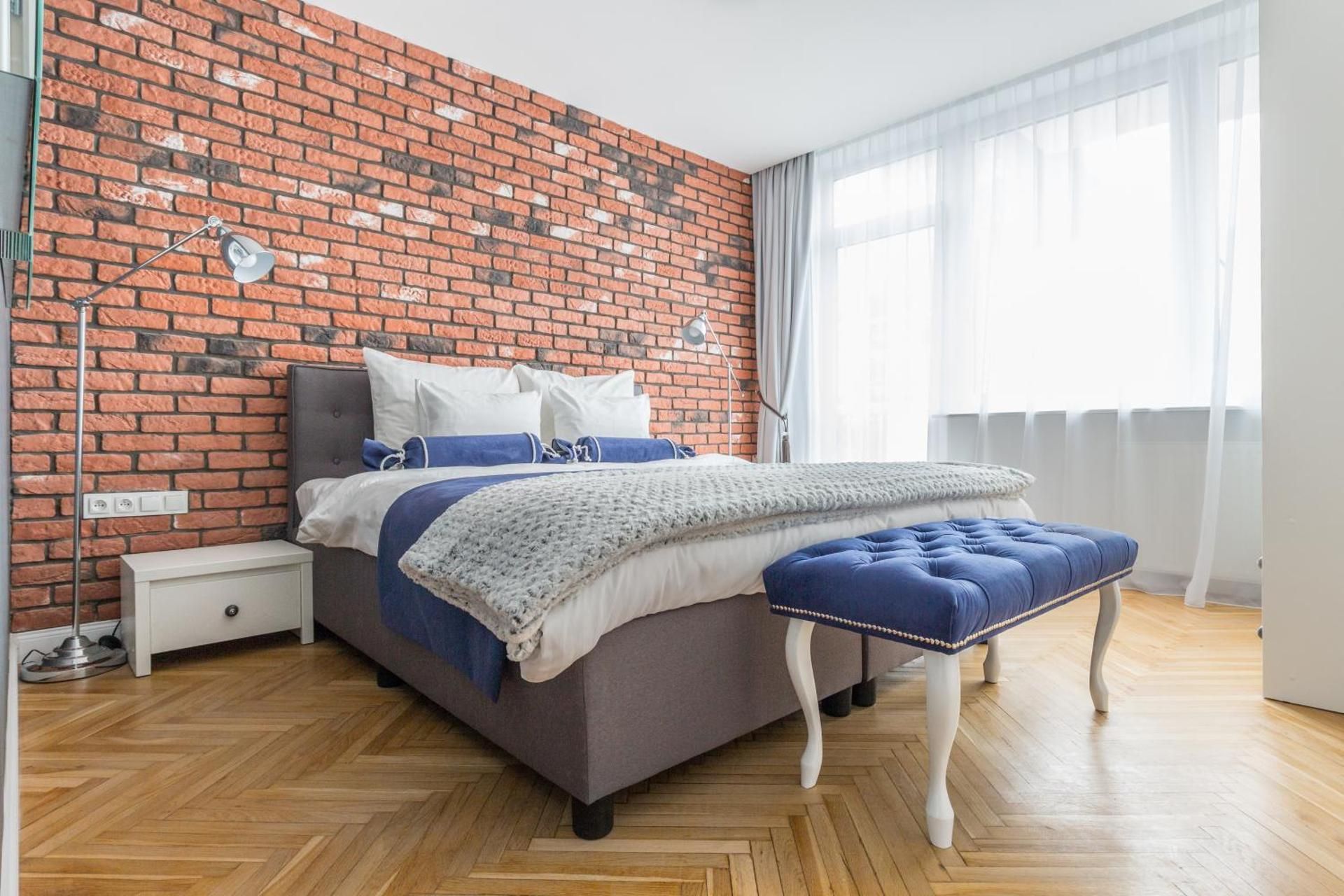 GLAM APARTMENTS city center Superior Apartment with Balcony