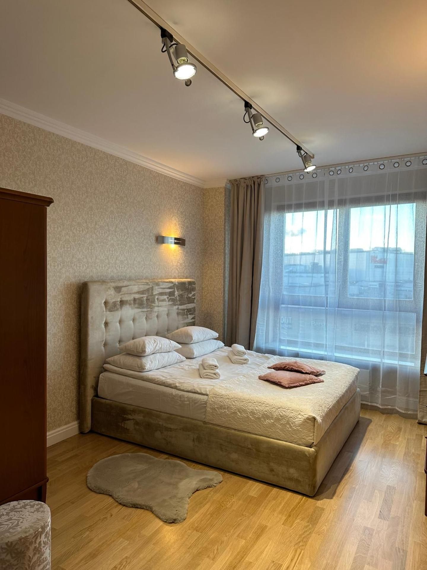 Diplomatic Suite