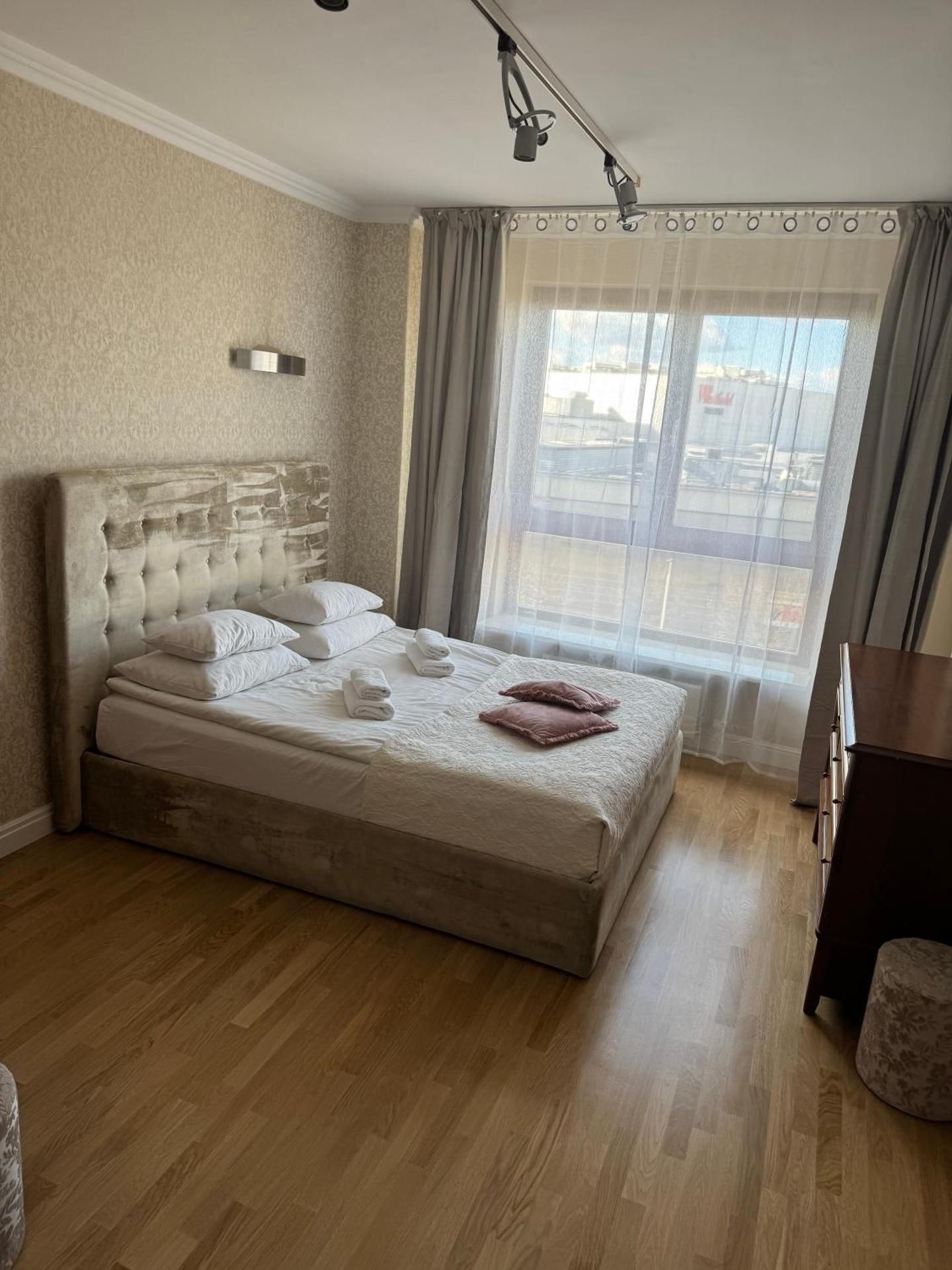 Diplomatic Suite