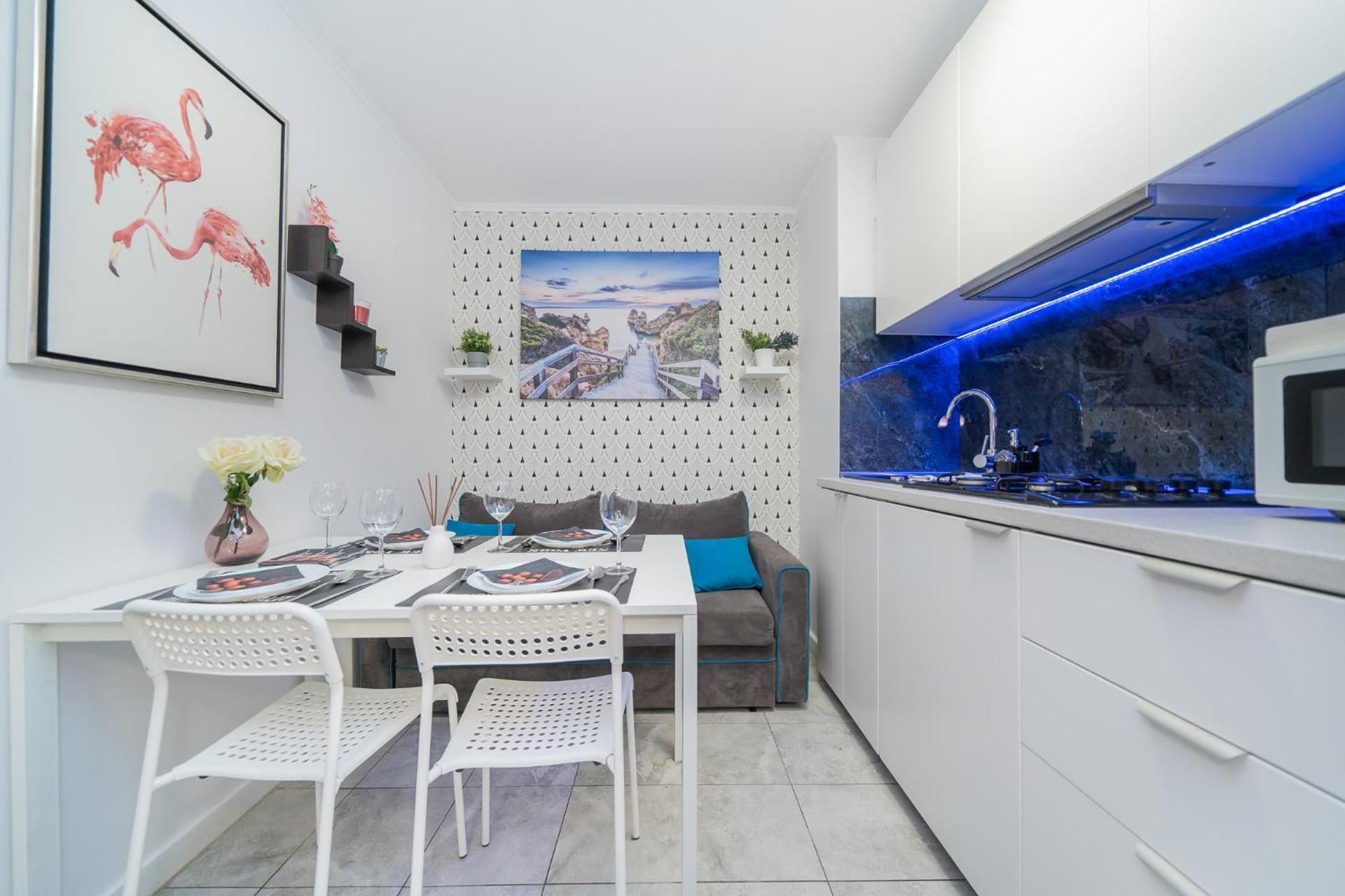 Unit Rooms Warszawa by Metro Rondo ONZ Short Rent idealne pokoje na nocleg w Warszawie