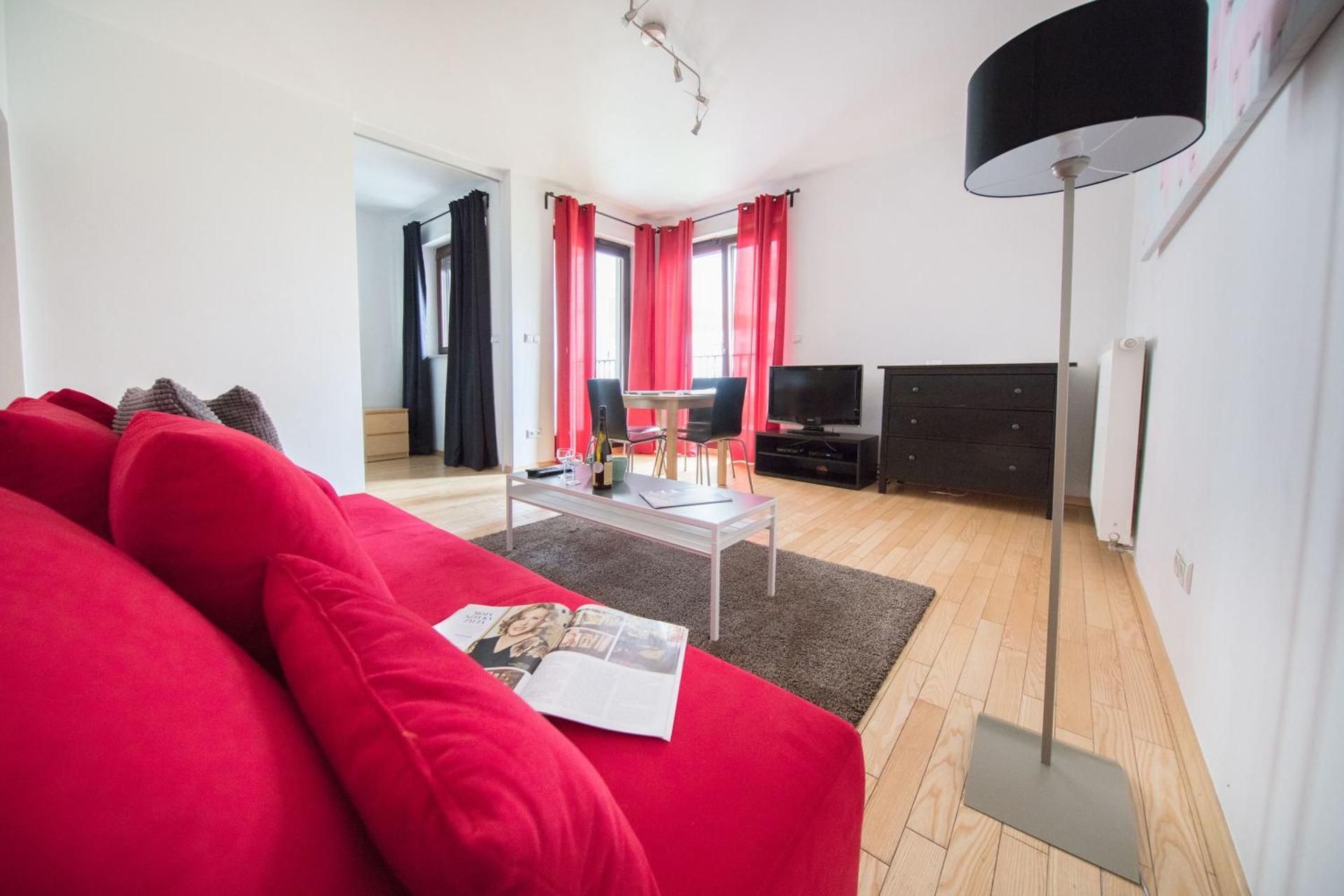 One-Bedroom Apartment (4 Adults)